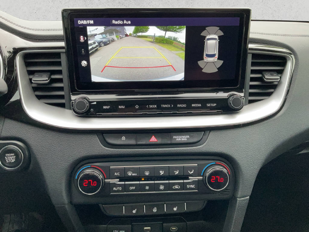 KIA Ceed 1.5 T-GDi MHEV Power-image-13