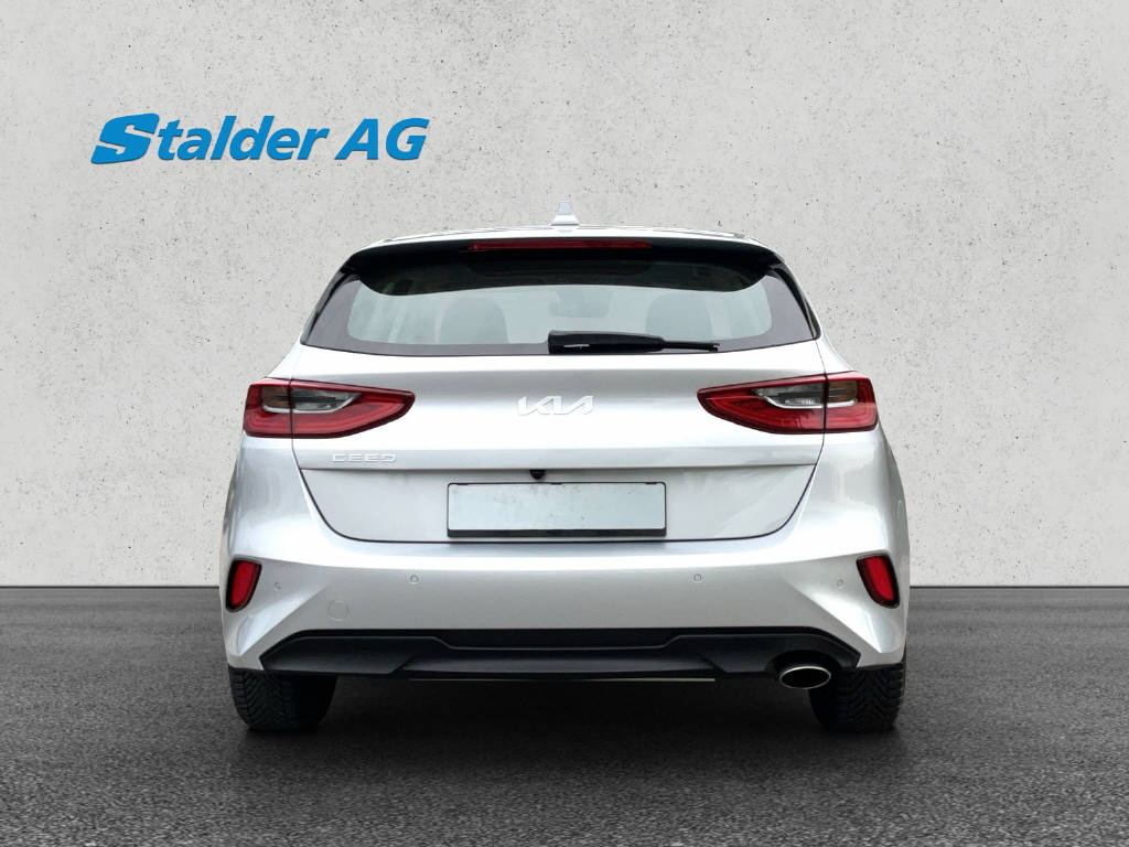 KIA Ceed 1.5 T-GDi MHEV Power-image-4