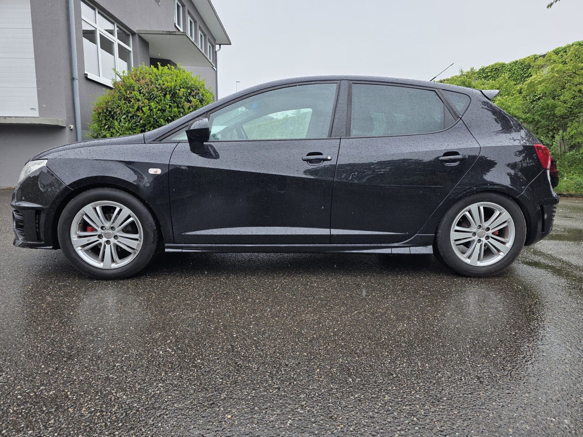 SEAT Ibiza SC 1.6 TDI Sport-image-11