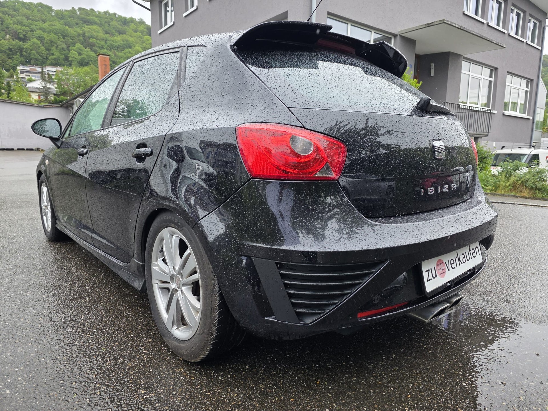 SEAT Ibiza SC 1.6 TDI Sport-image-5