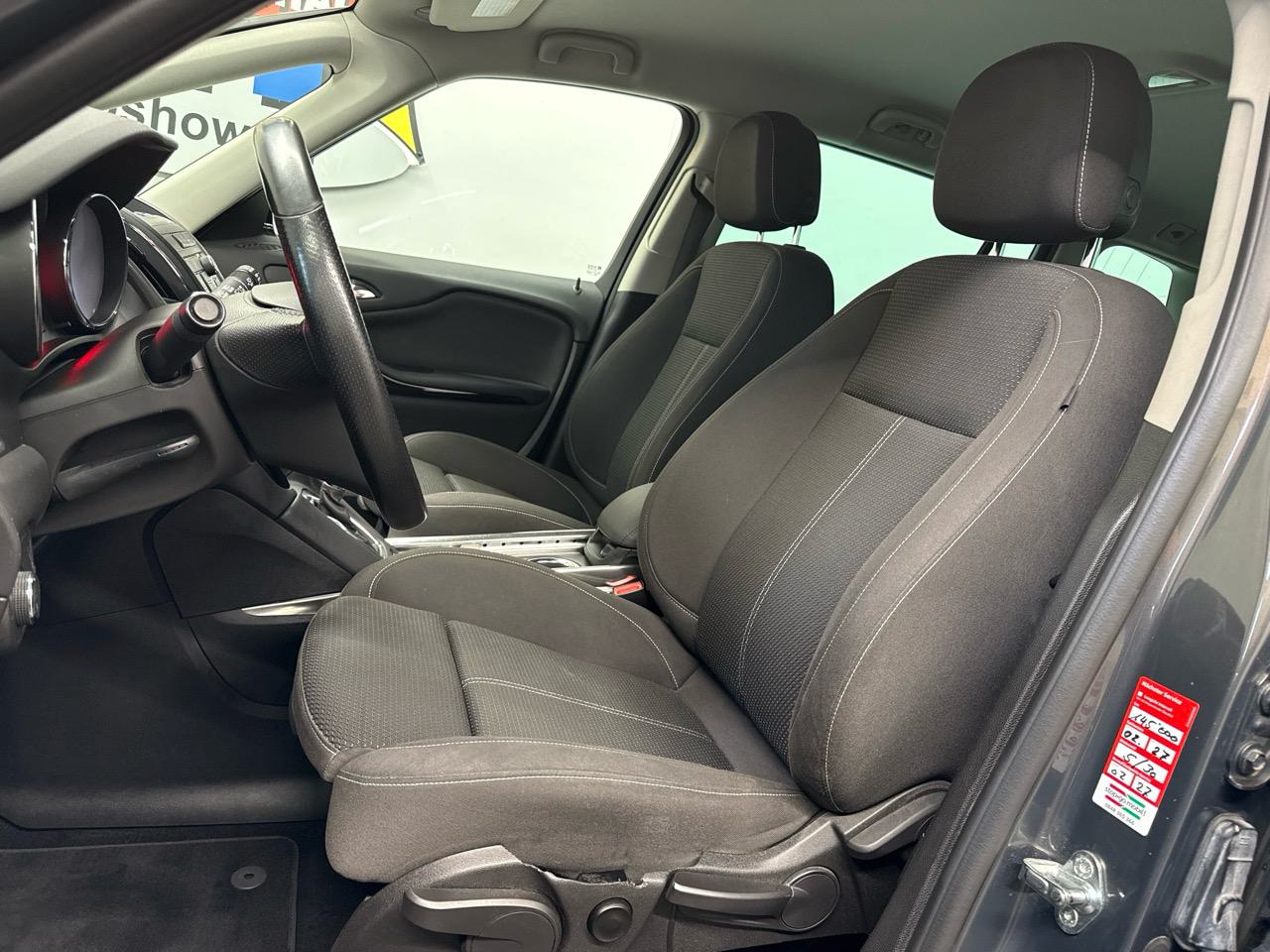 OPEL Zafira Tourer 1.6i 16V Turbo Cosmo Automatic-showroom-element-2
