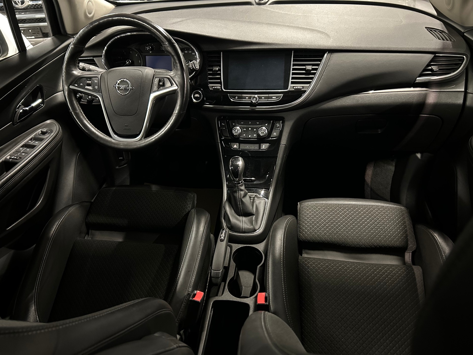 OPEL Mokka X 1.6 CDTi Excellence 4WD-image-11