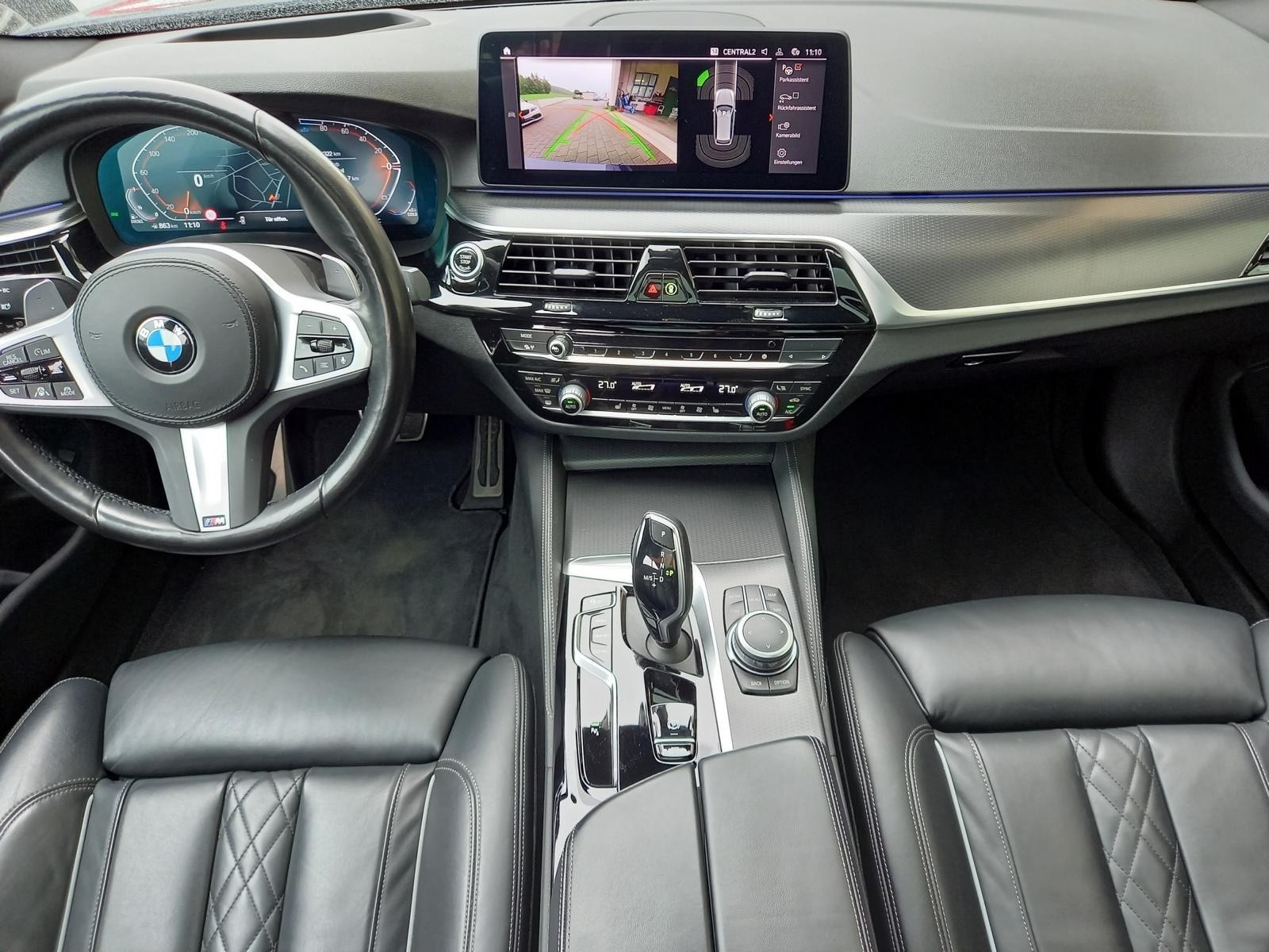 BMW 520d xDrive 48V Touring M Sport Steptronic-image-4