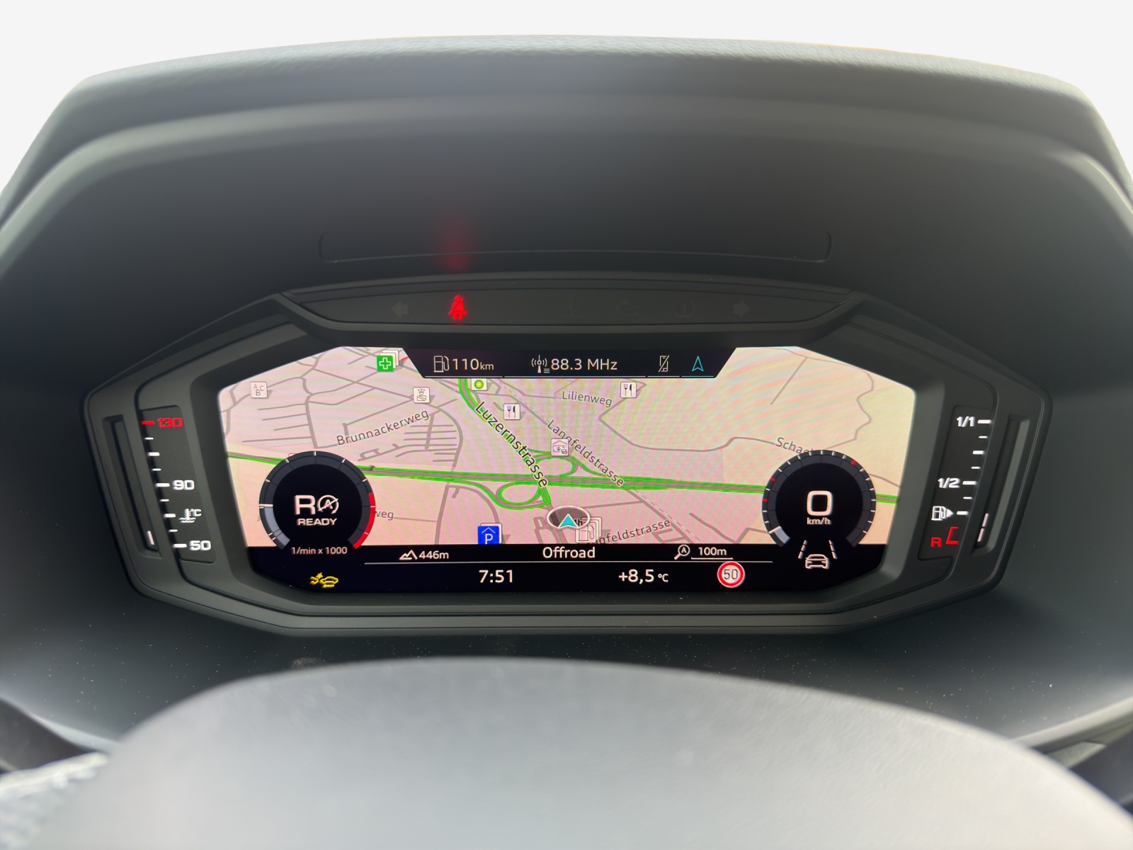 AUDI A1 Sportback 30 TFSI S Line Attraction S-tronic-image-14