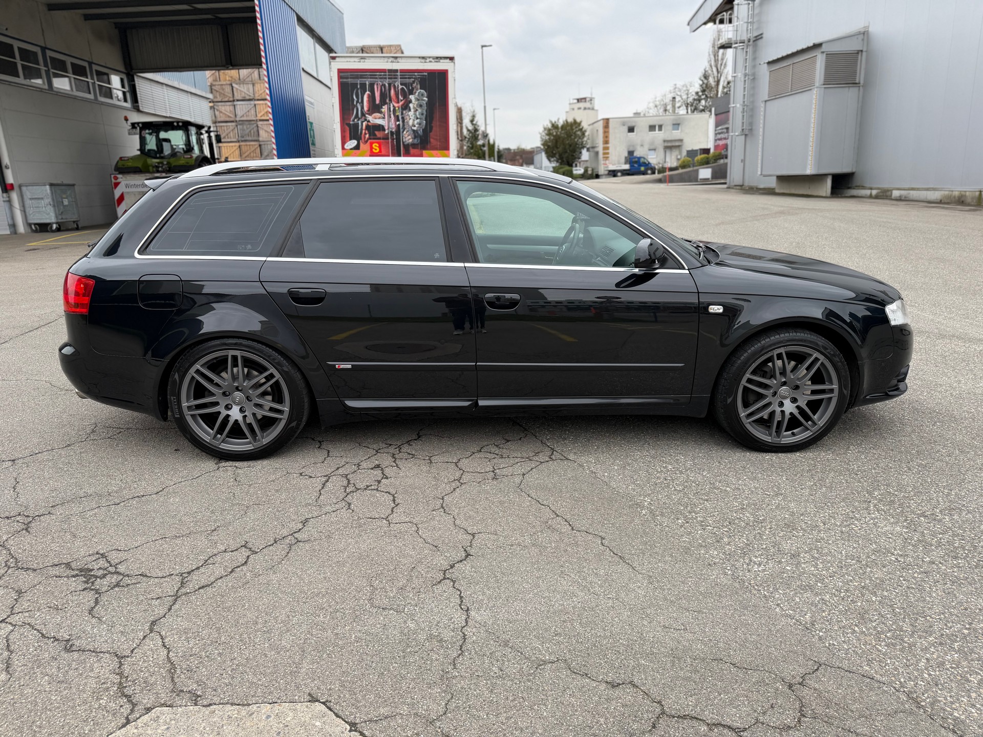 AUDI A4 Avant 3.2 FSI quattro-image-4