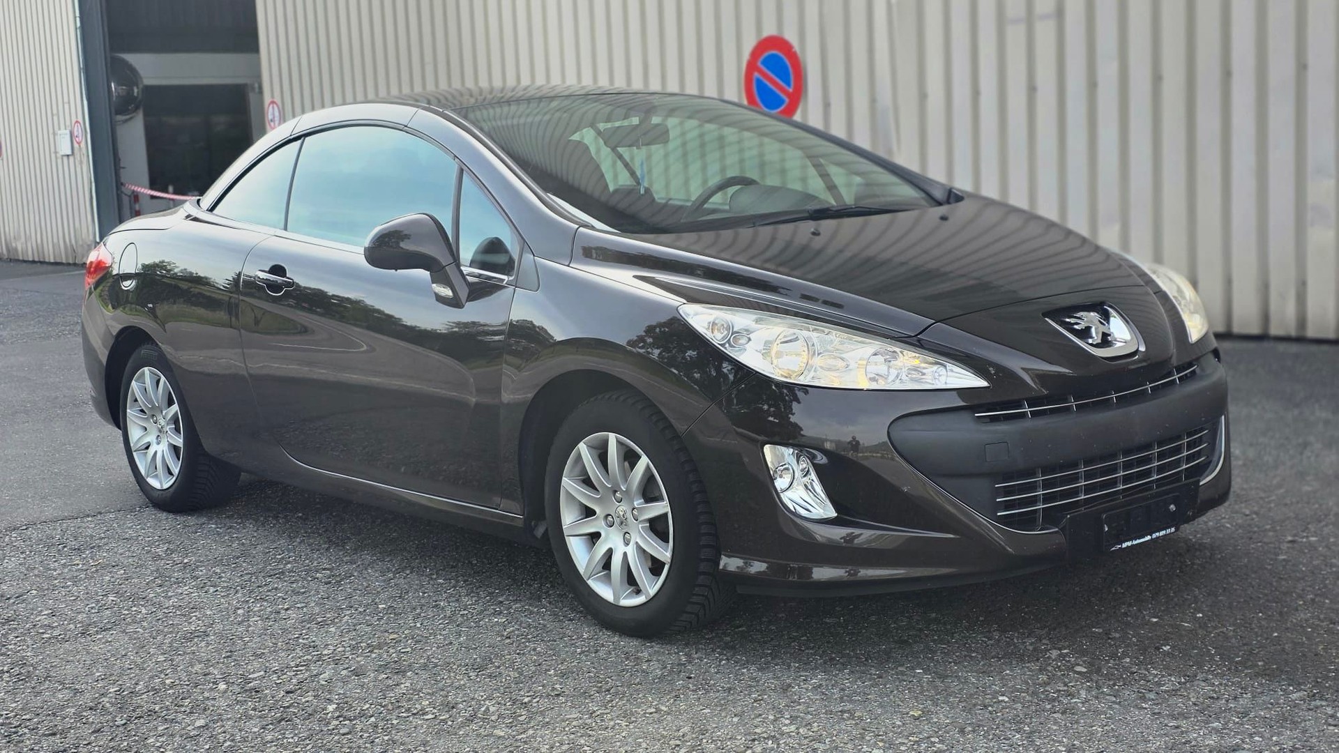 PEUGEOT 308 CC 1.6 16V VTi Sport-image-6