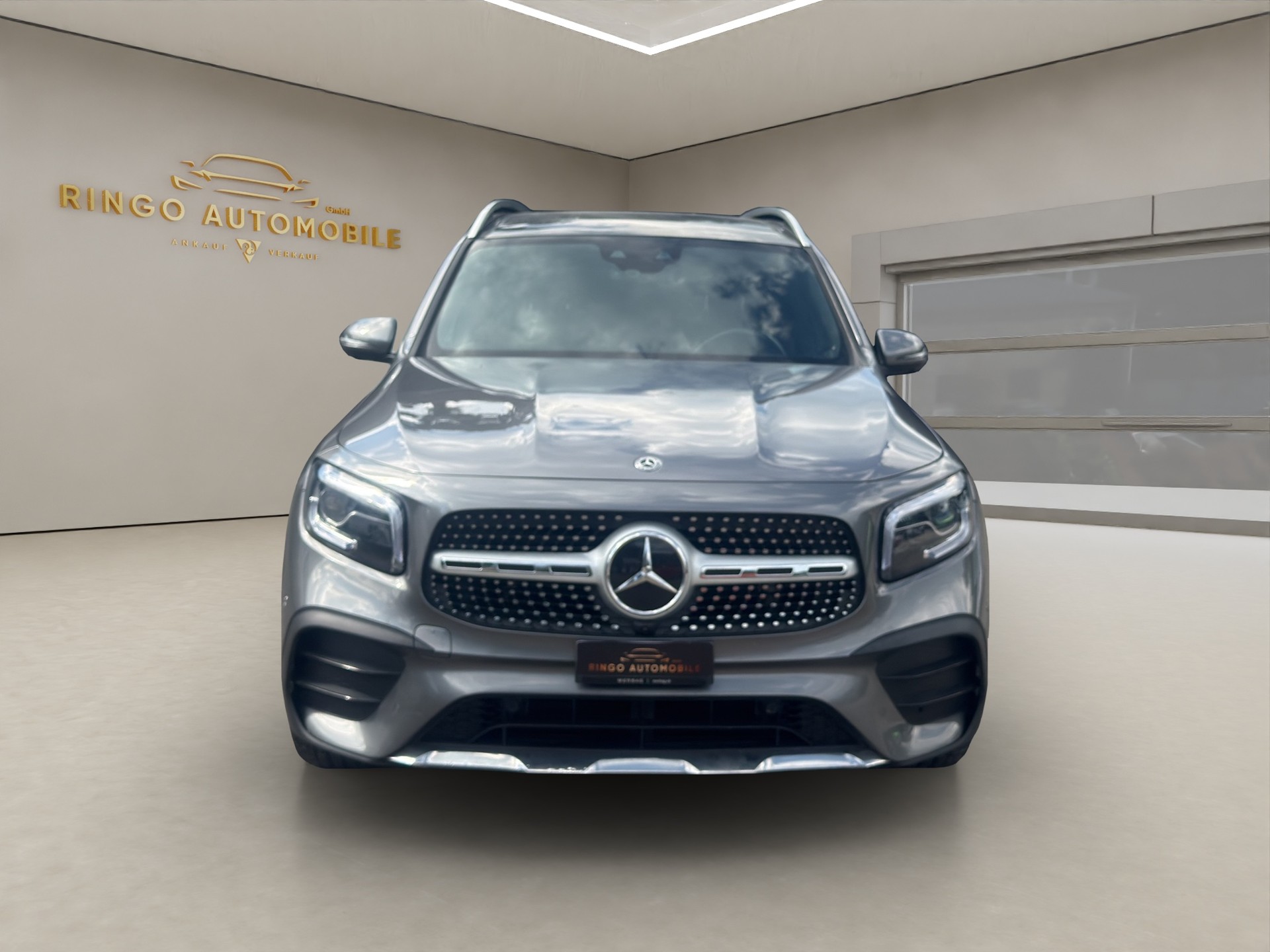 MERCEDES-BENZ GLB 250 4Matic Style 8G-Tronic-showroom-element-1