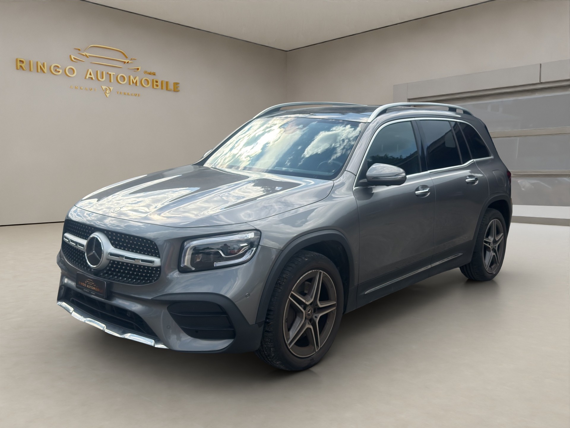 MERCEDES-BENZ GLB 250 4Matic Style 8G-Tronic-showroom-element-2