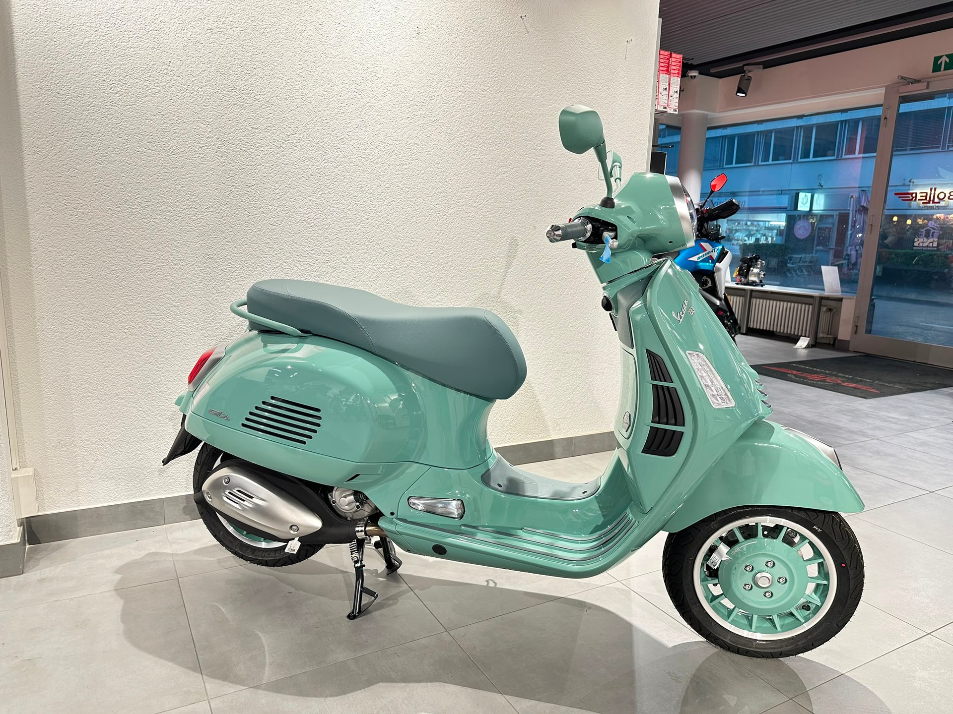 PIAGGIO Vespa GTS 310 80th Edition | Neu | Sondermodell | Garantie-image-1