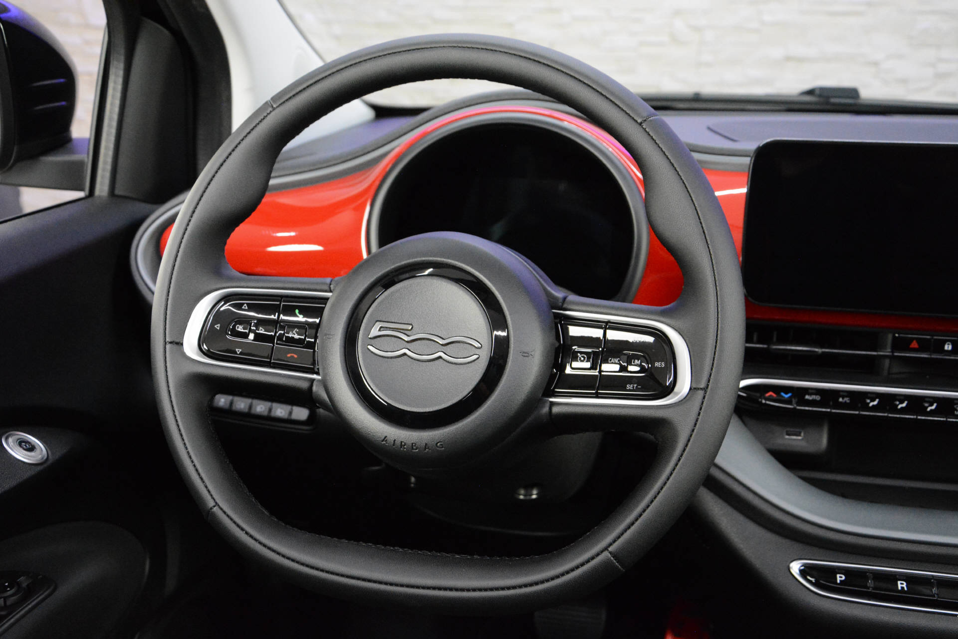 FIAT 500 Red Komfortpaket-image-13
