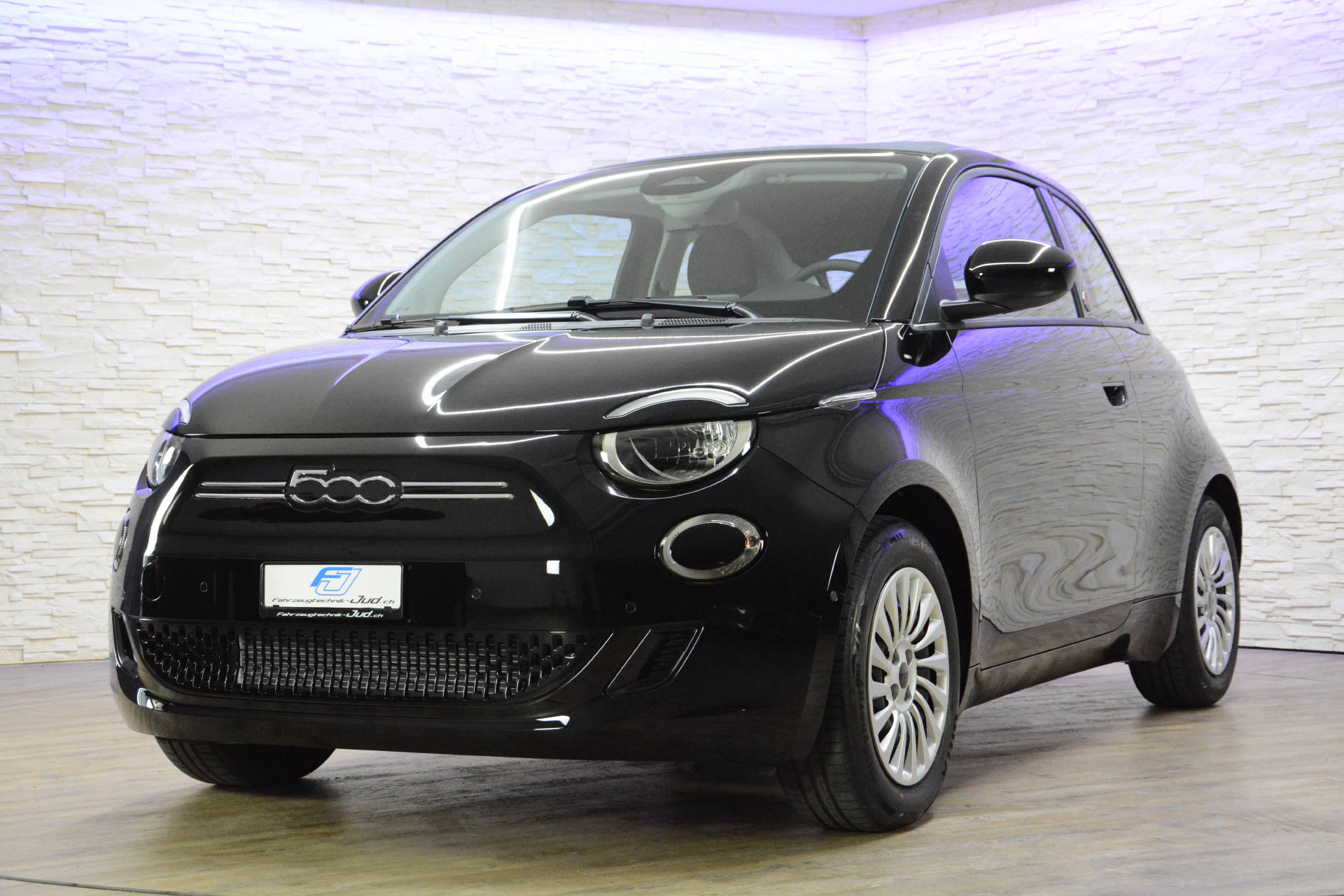 FIAT 500 Red Komfortpaket
