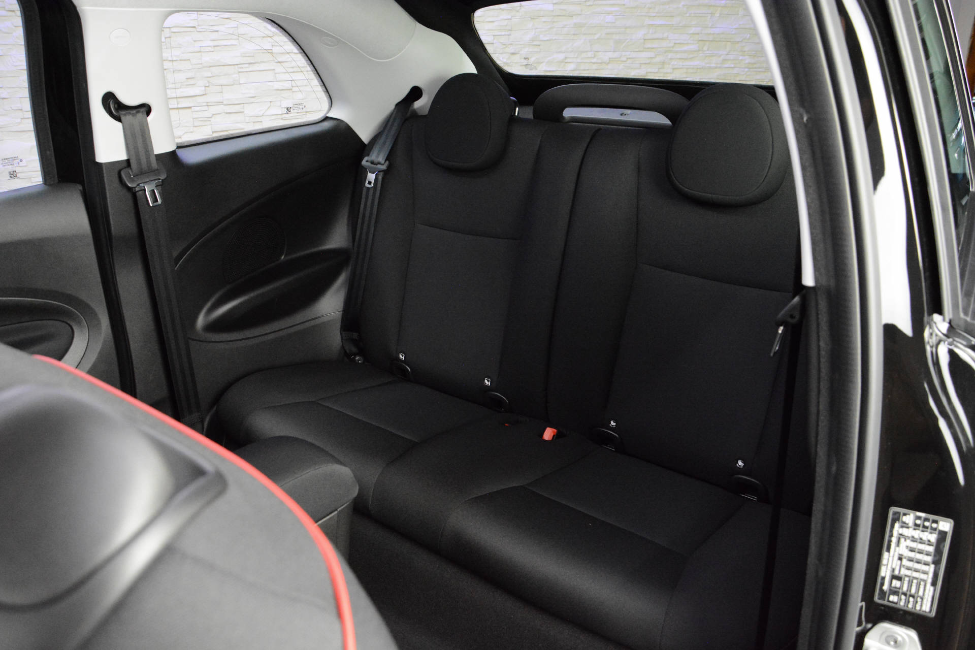 FIAT 500 Red Komfortpaket-image-11
