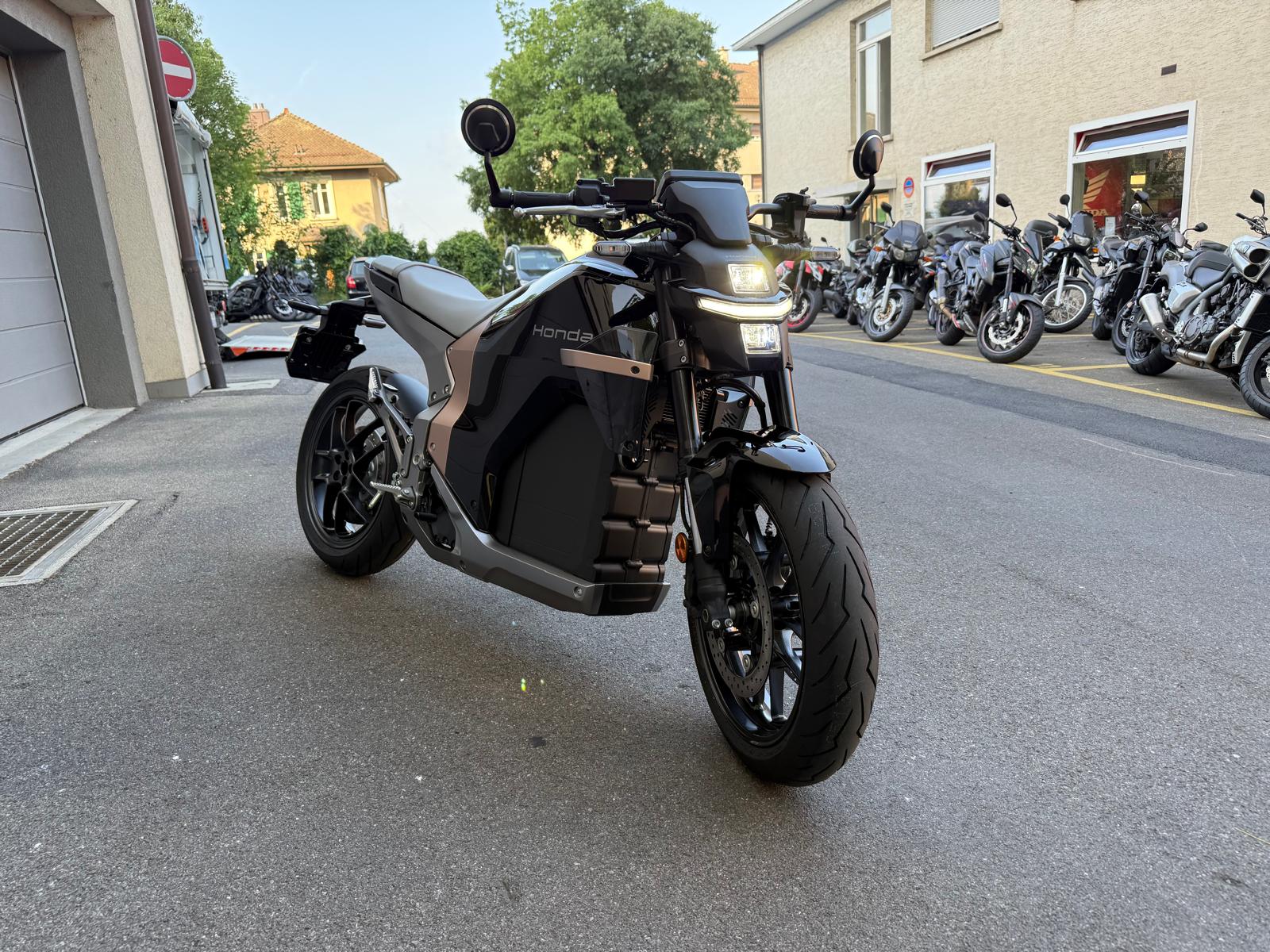 HONDA WN-image-1