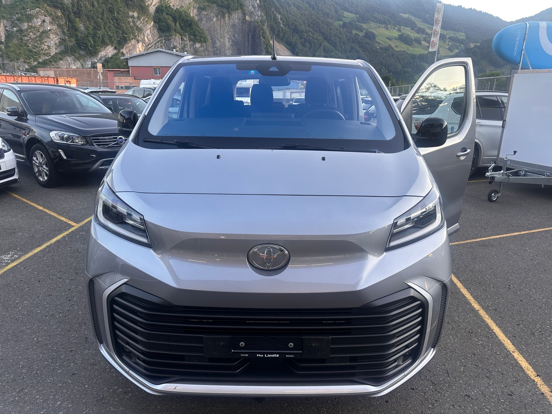 TOYOTA Proace Verso 2.0 D-4D Trend Long Aut. **SITZ-LENKRADHEIZUNG, **SPUR ASSISTENT,TEMPOMAT** DACH KLIMA FÜR FAHR GÄSTE***-image-1