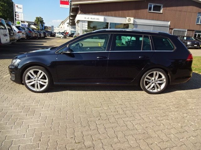 VW Golf Variant 1.4 TSI Highline DSG-image-1