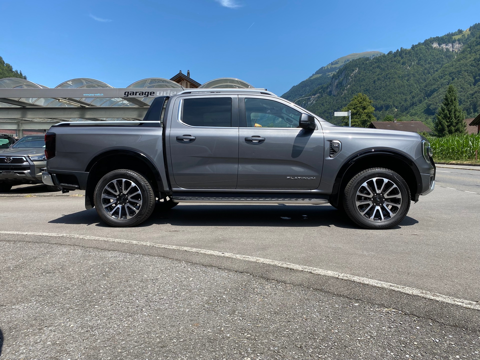 FORD Ranger Platinium 3.0 Eco Blue e-4WD Automat-image-13