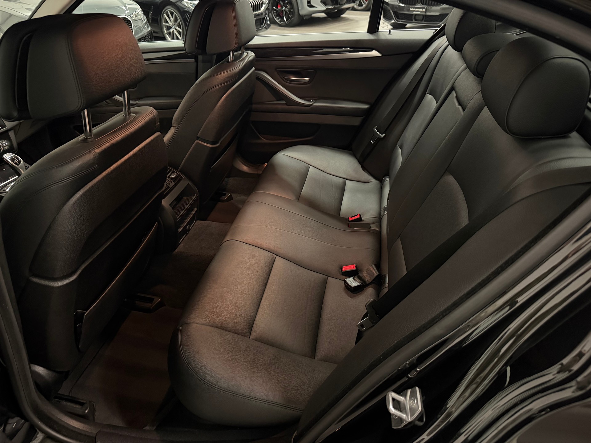 BMW 525d xDrive Steptronic-image-22