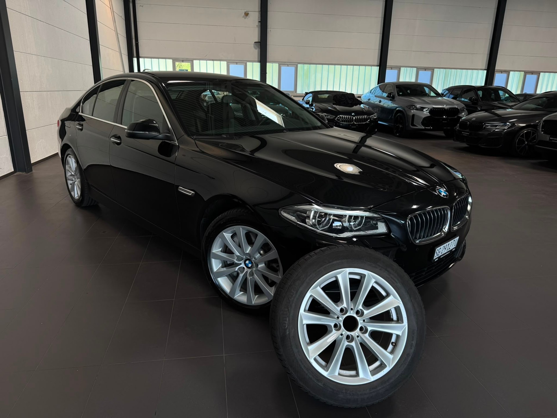 BMW 525d xDrive Steptronic-image-30
