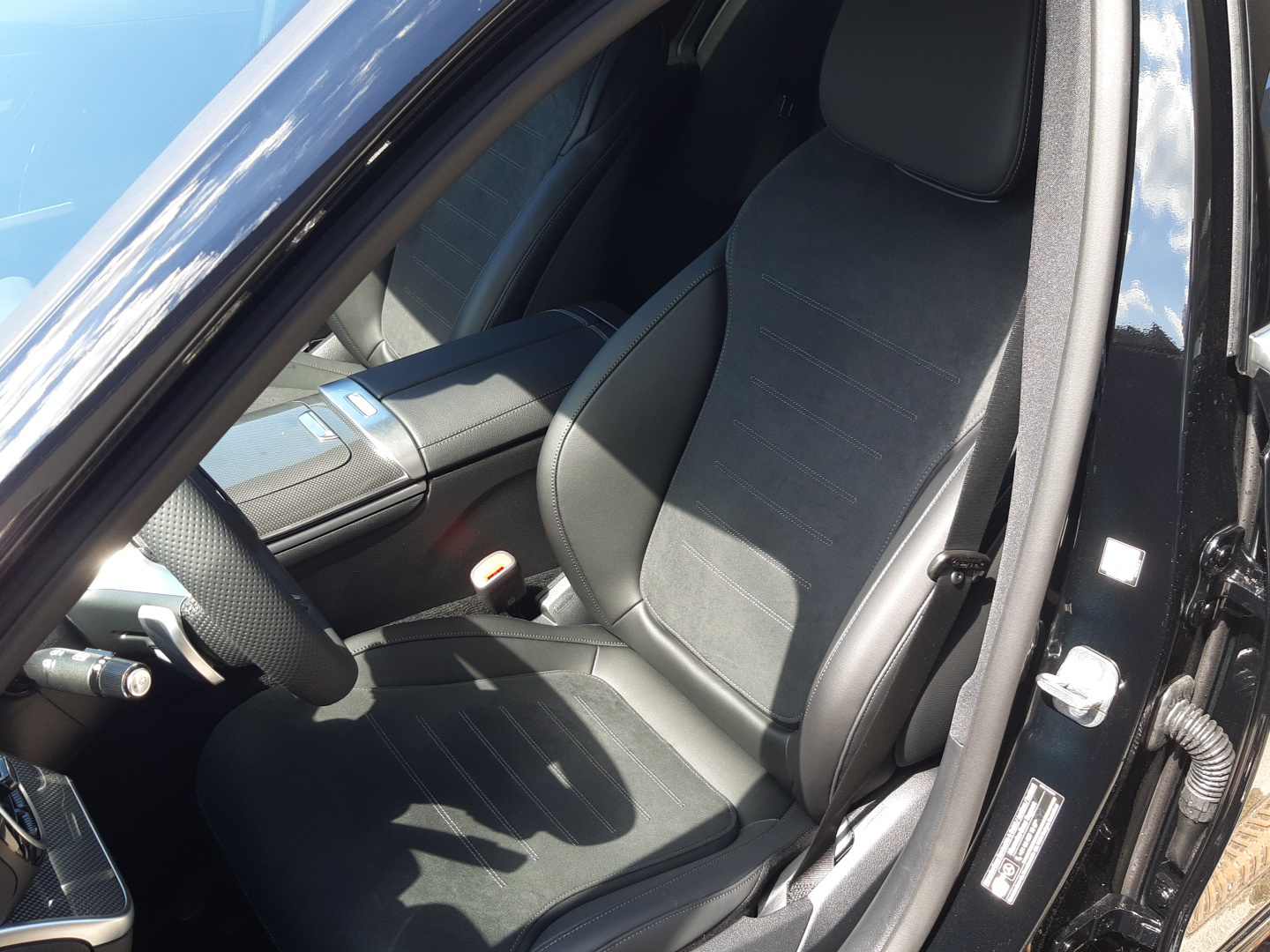 MERCEDES-BENZ C 220 d 4Matic T-Modell Swiss Star-image-7