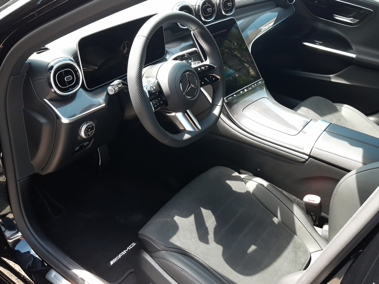 MERCEDES-BENZ C 220 d 4Matic T-Modell Swiss Star-image-6