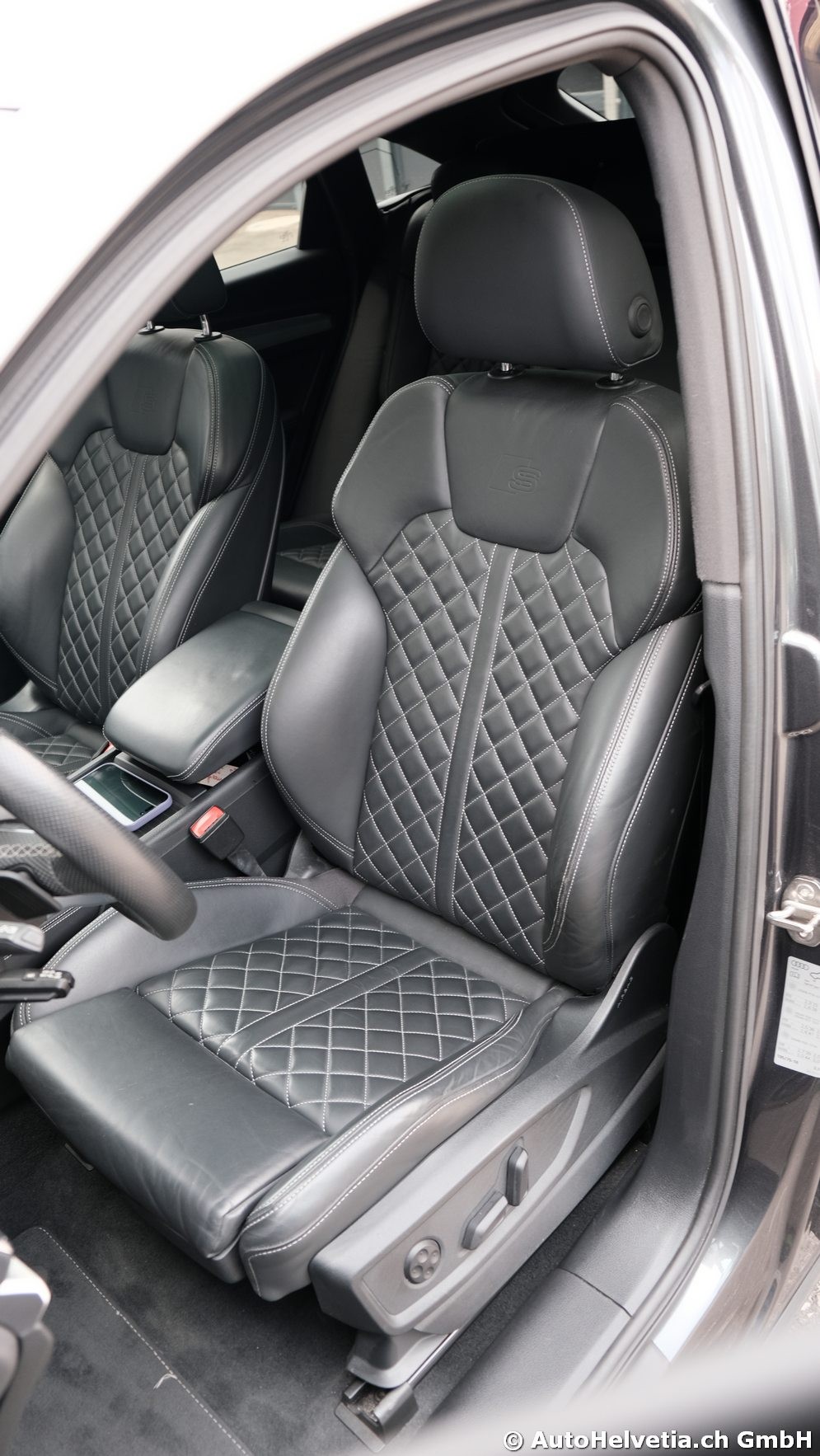 AUDI SQ5 Sportback TDI quattro tiptronic-image-11