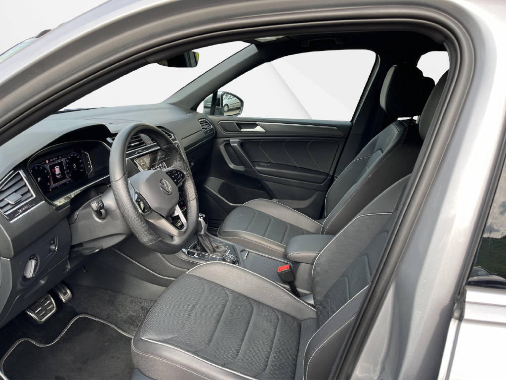 VW Tiguan Allspace 2.0 TSI R-Line DSG-image-4