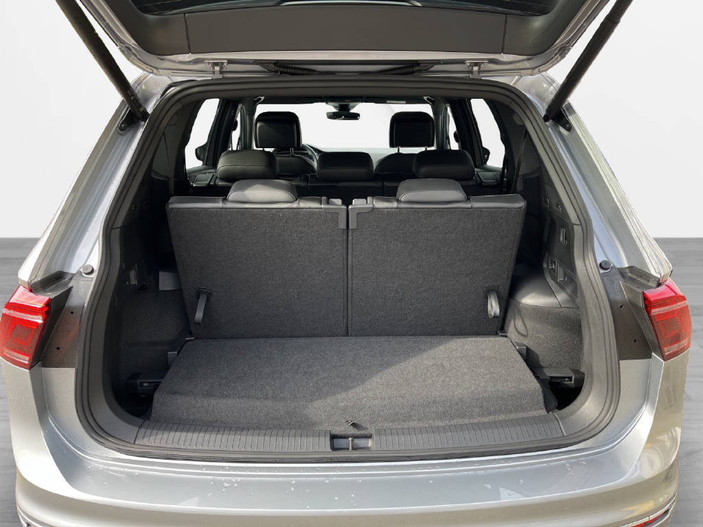 VW Tiguan Allspace 2.0 TSI R-Line DSG-image-8