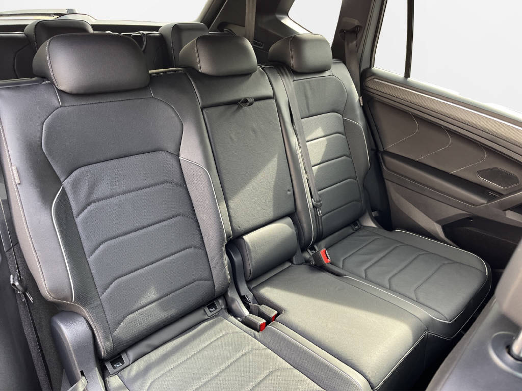 VW Tiguan Allspace 2.0 TSI R-Line DSG-image-7