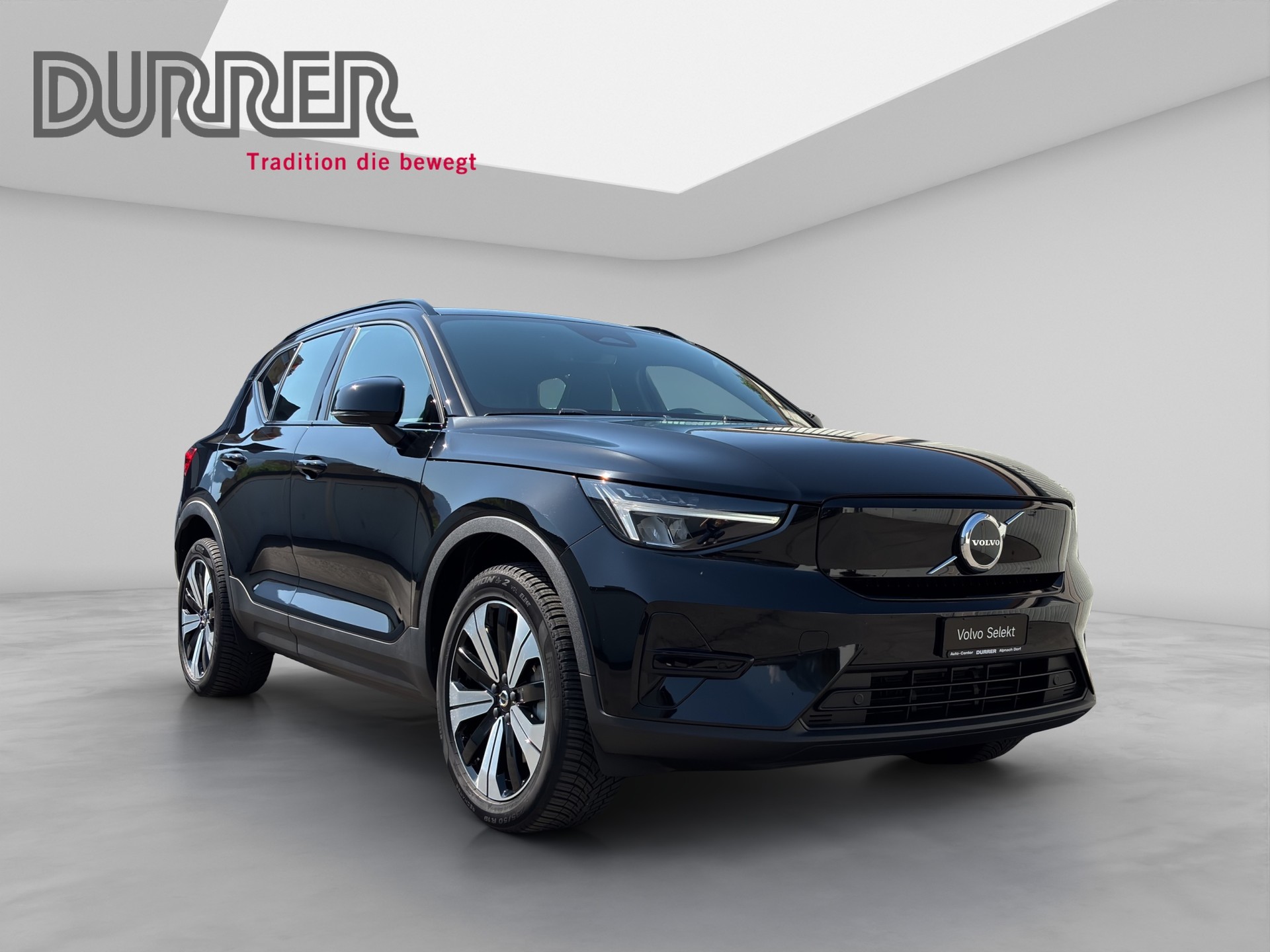 VOLVO XC40 P8 Twin Plus AWD-image-5