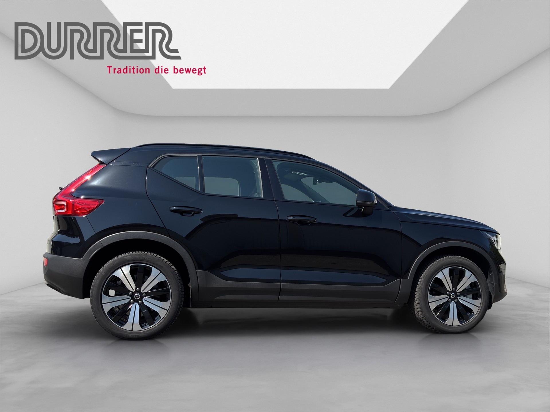 VOLVO XC40 P8 Twin Plus AWD-image-4