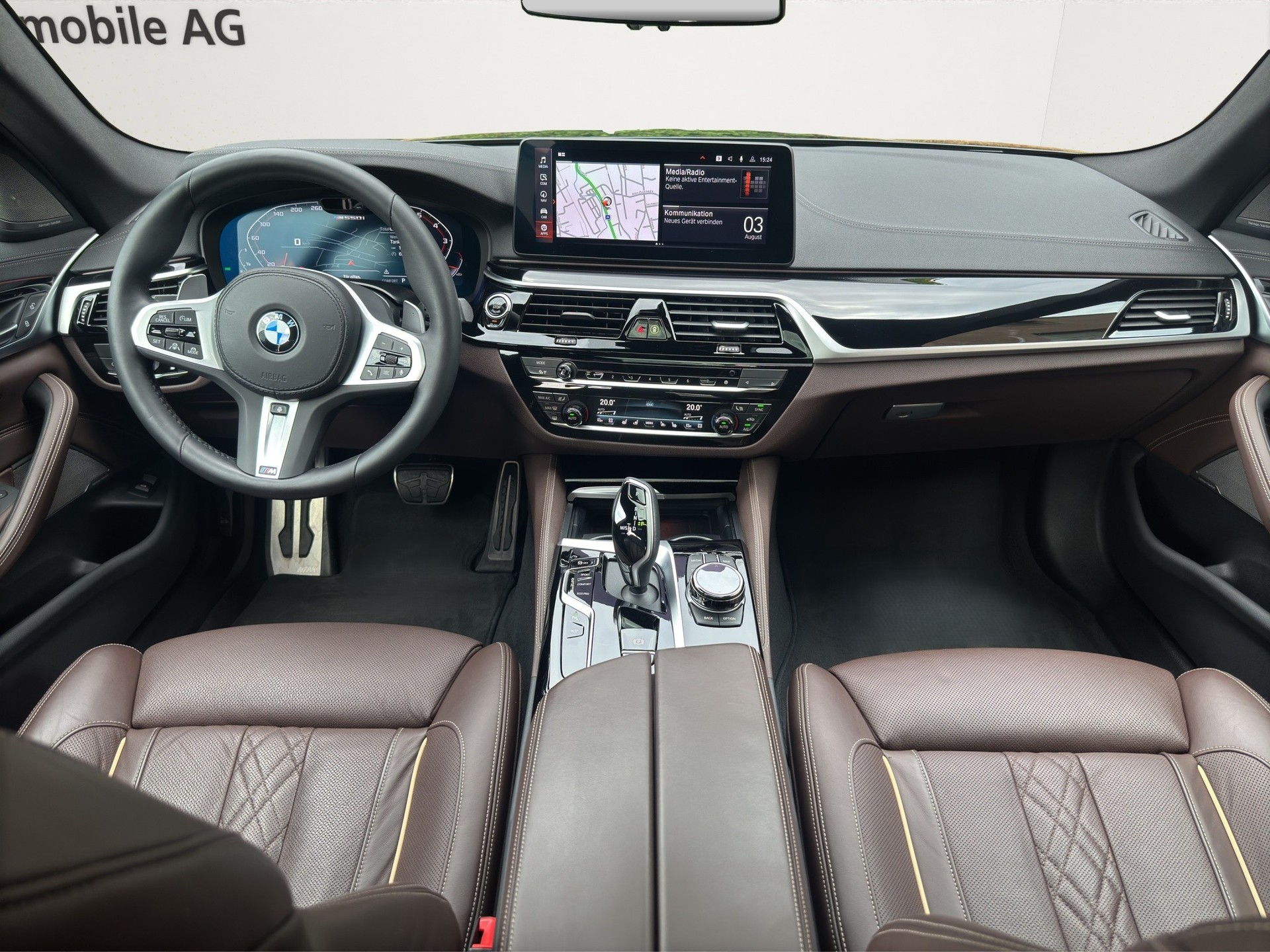 BMW M550i xDrive FACLIFT Exclusiv AHK / Standheizung / ACC-image-9
