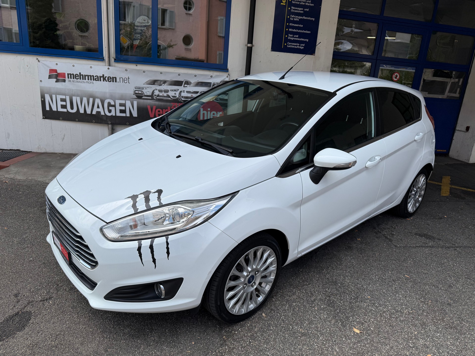 FORD Fiesta 1.0 SCTi Titanium