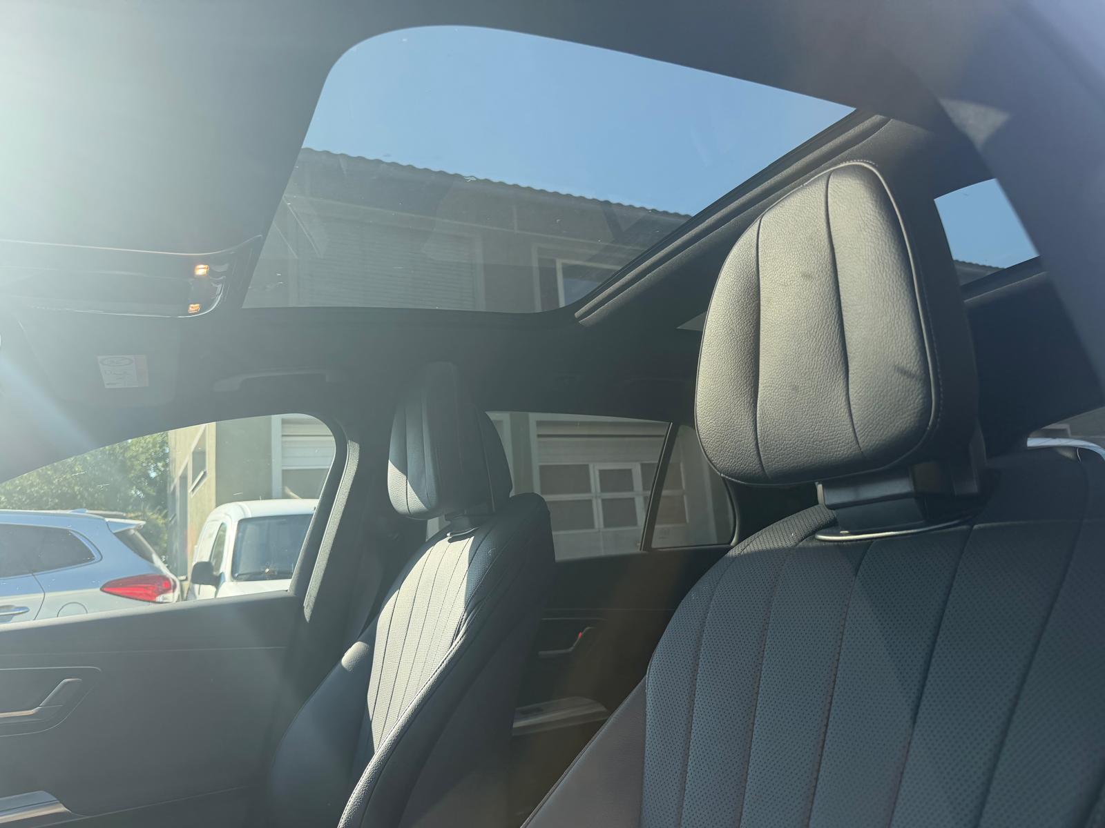 MERCEDES-BENZ E 220 d T 4Matic 9G-Tronic-image-10