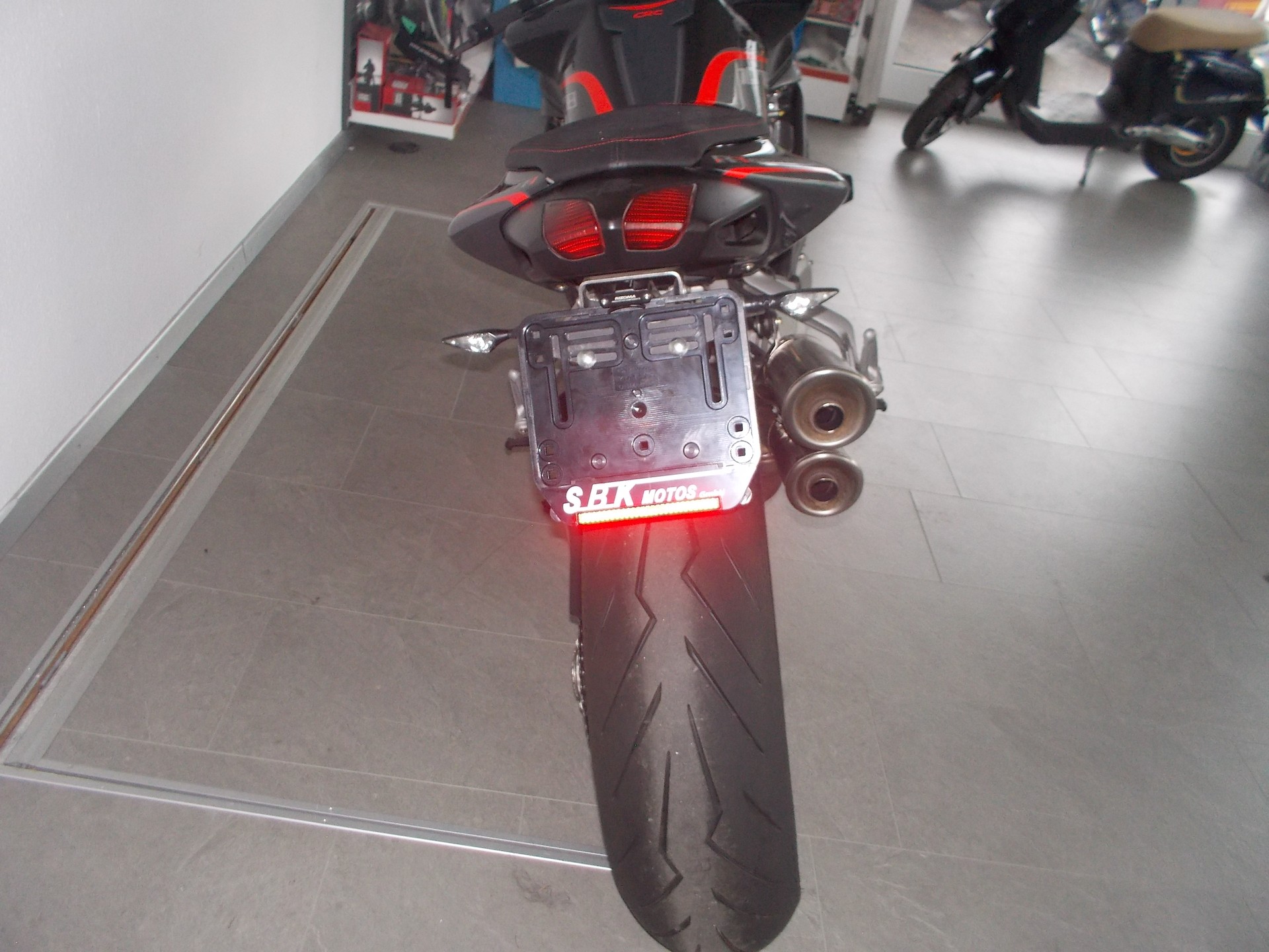 MV AGUSTA B4 Brutale 1078 RR-image-3