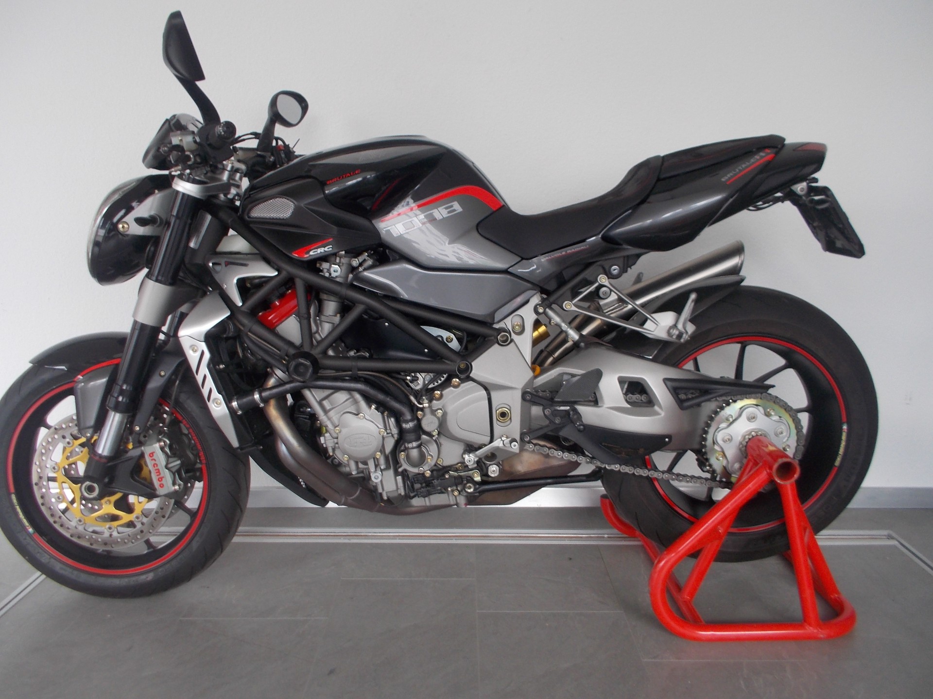 MV AGUSTA B4 Brutale 1078 RR-image-5