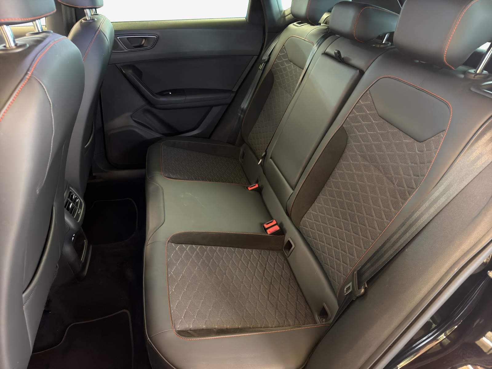 SEAT Ateca 1.5 TSI EVO Hola FR DSG-image-11