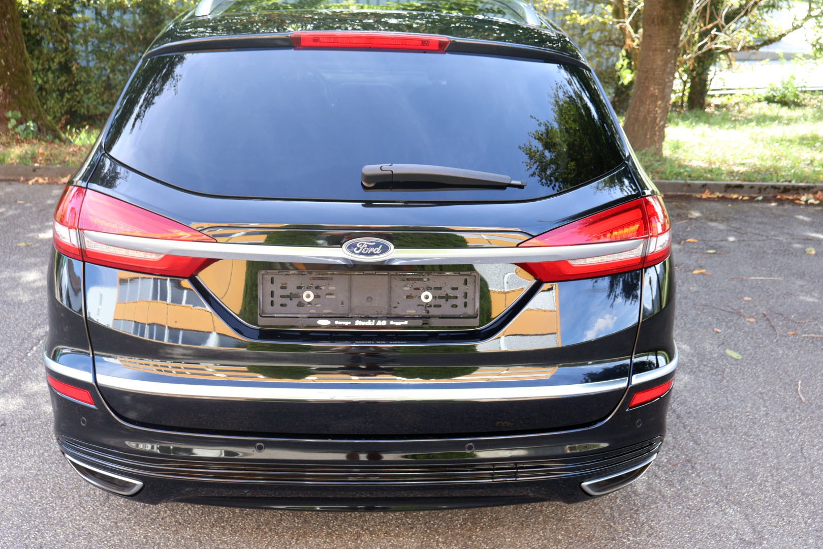 FORD 2.0 HEV 187 Vignale-image-2