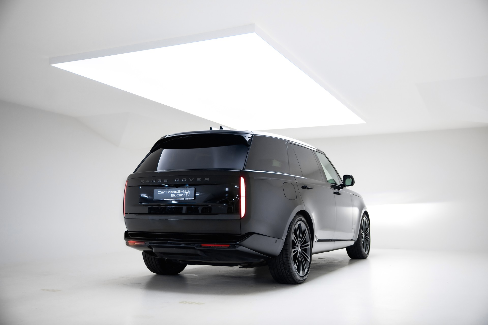 LAND ROVER Range Rover LWB 7 Plätze D350 3.0D I6 MHEV SE Automatic-image-9