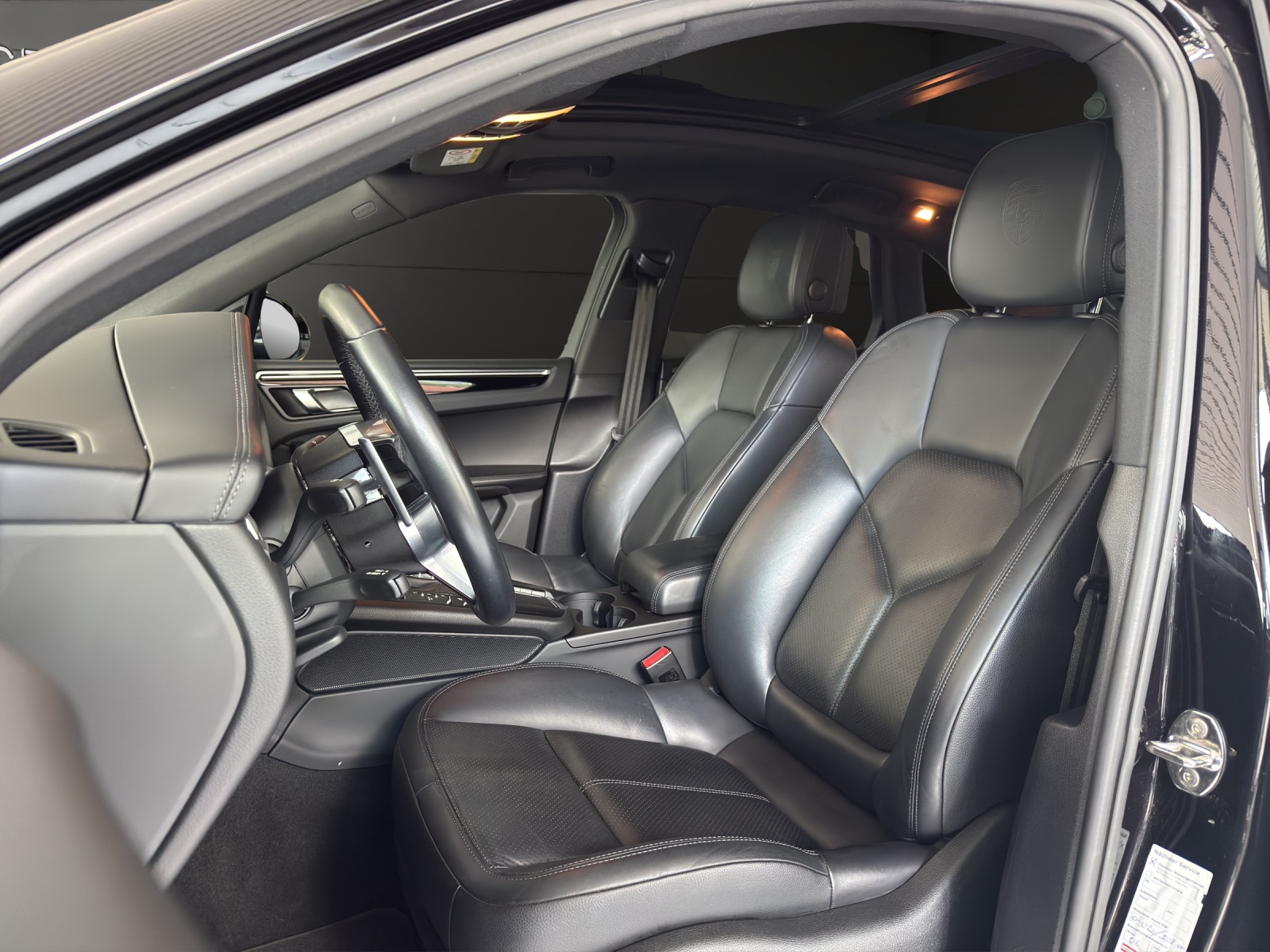 PORSCHE Macan PDK-image-7