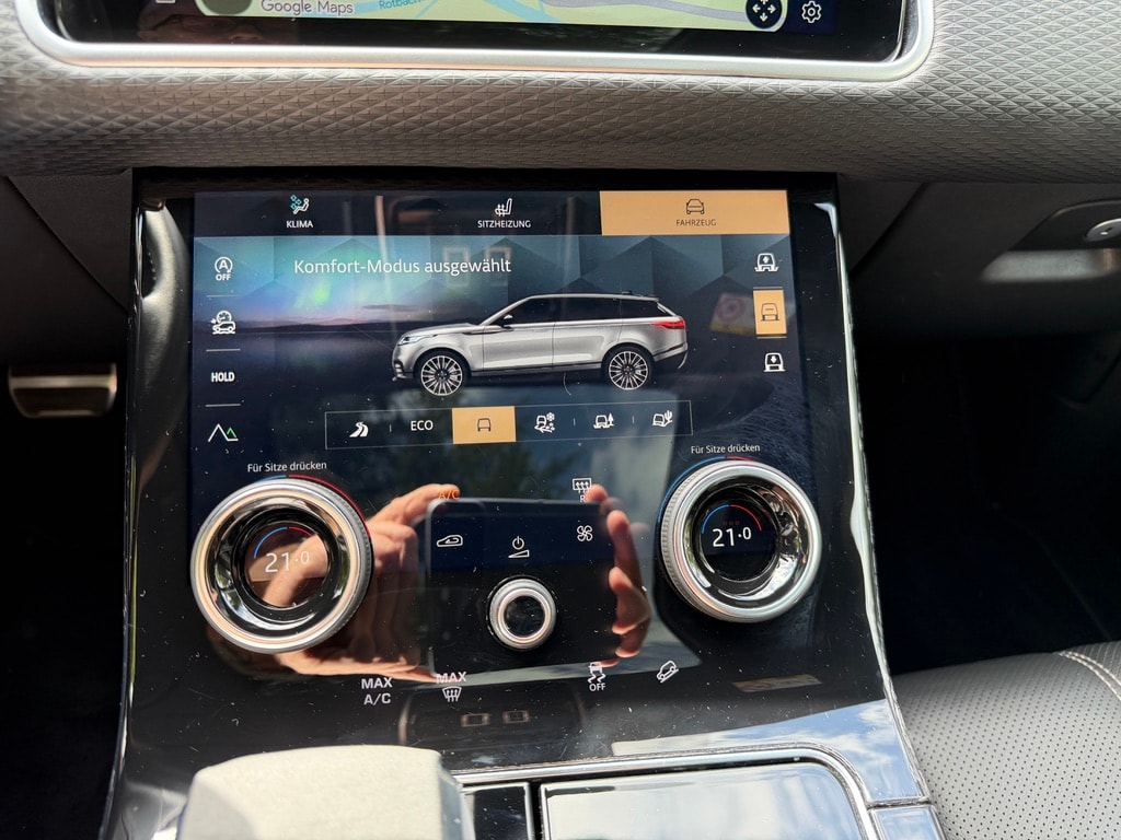 LAND ROVER Velar 2.0 T R DYNAMIC SE-image-14