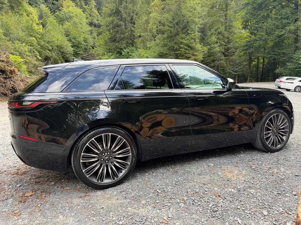 LAND ROVER Velar 2.0 T R DYNAMIC SE-image-1