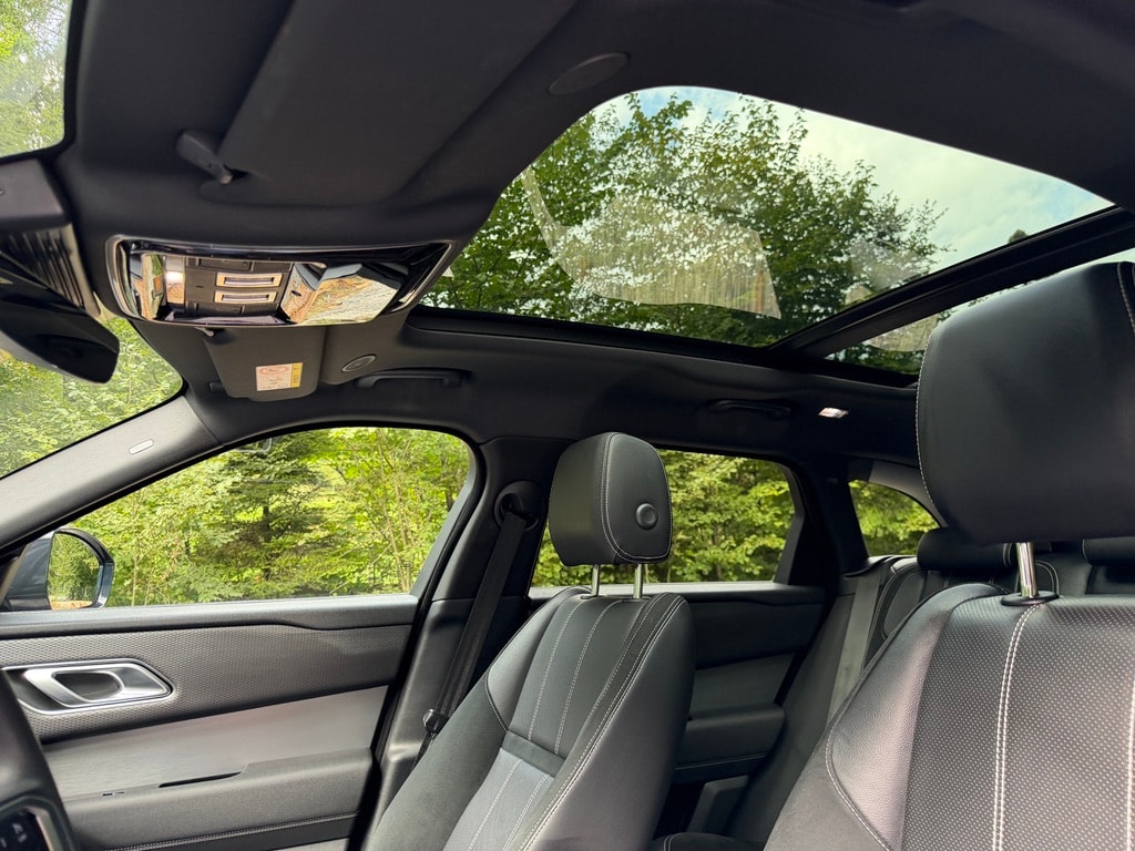 LAND ROVER Velar 2.0 T R DYNAMIC SE-image-7