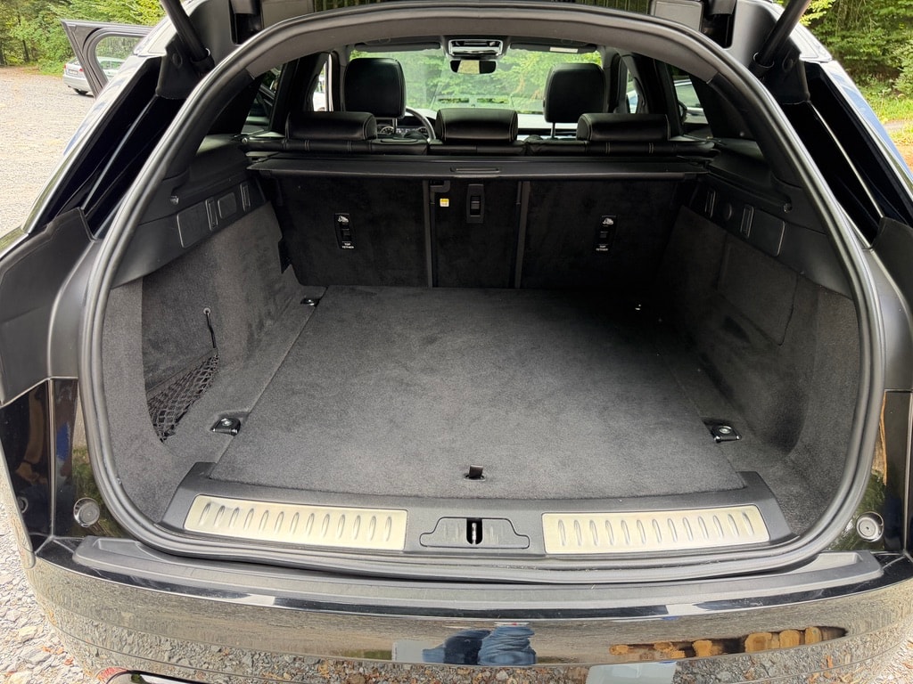 LAND ROVER Velar 2.0 T R DYNAMIC SE-image-11