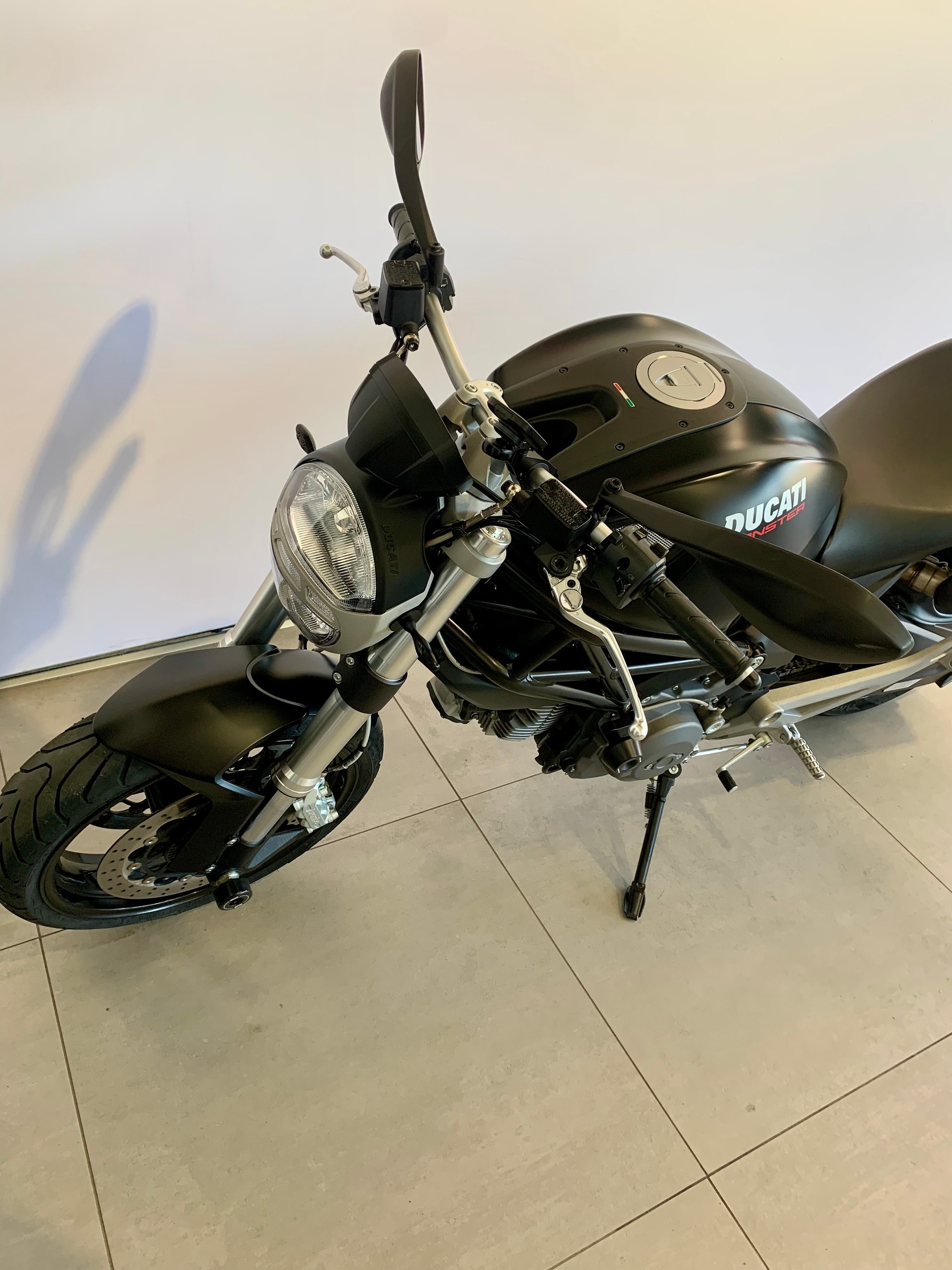 DUCATI Monster 696+ ABS-image-4