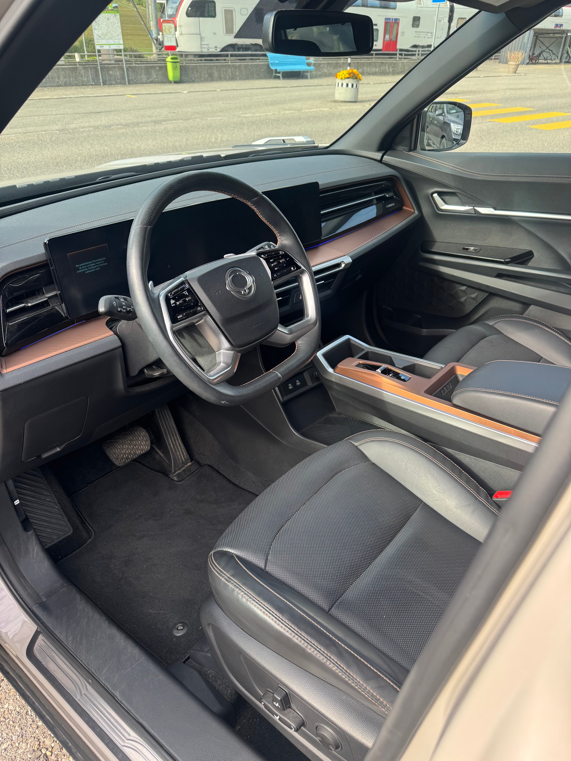 KGM-SsangYong Torres EVX 73 kWh Titanium-image-8