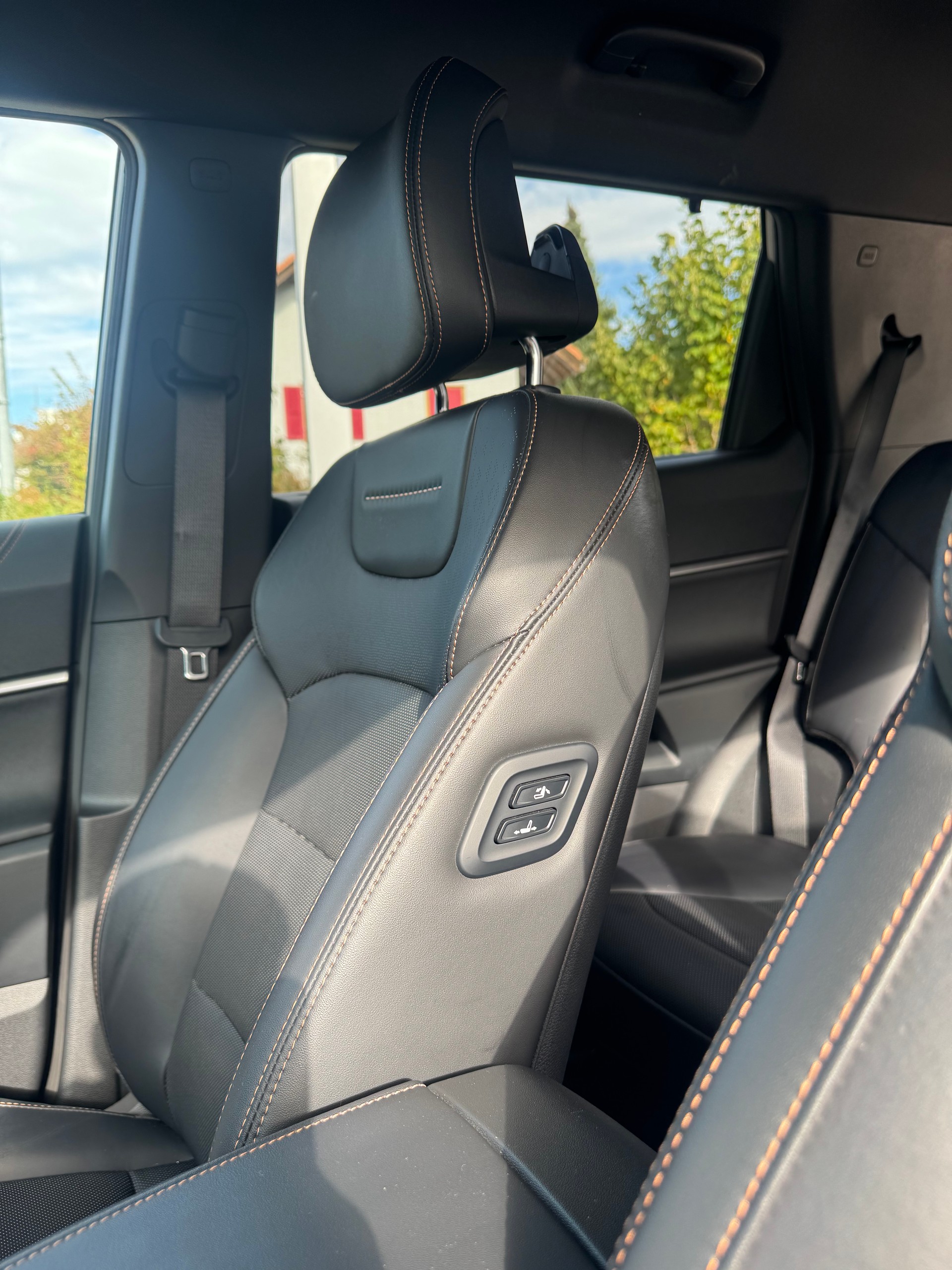 KGM-SsangYong Torres EVX 73 kWh Titanium-image-14