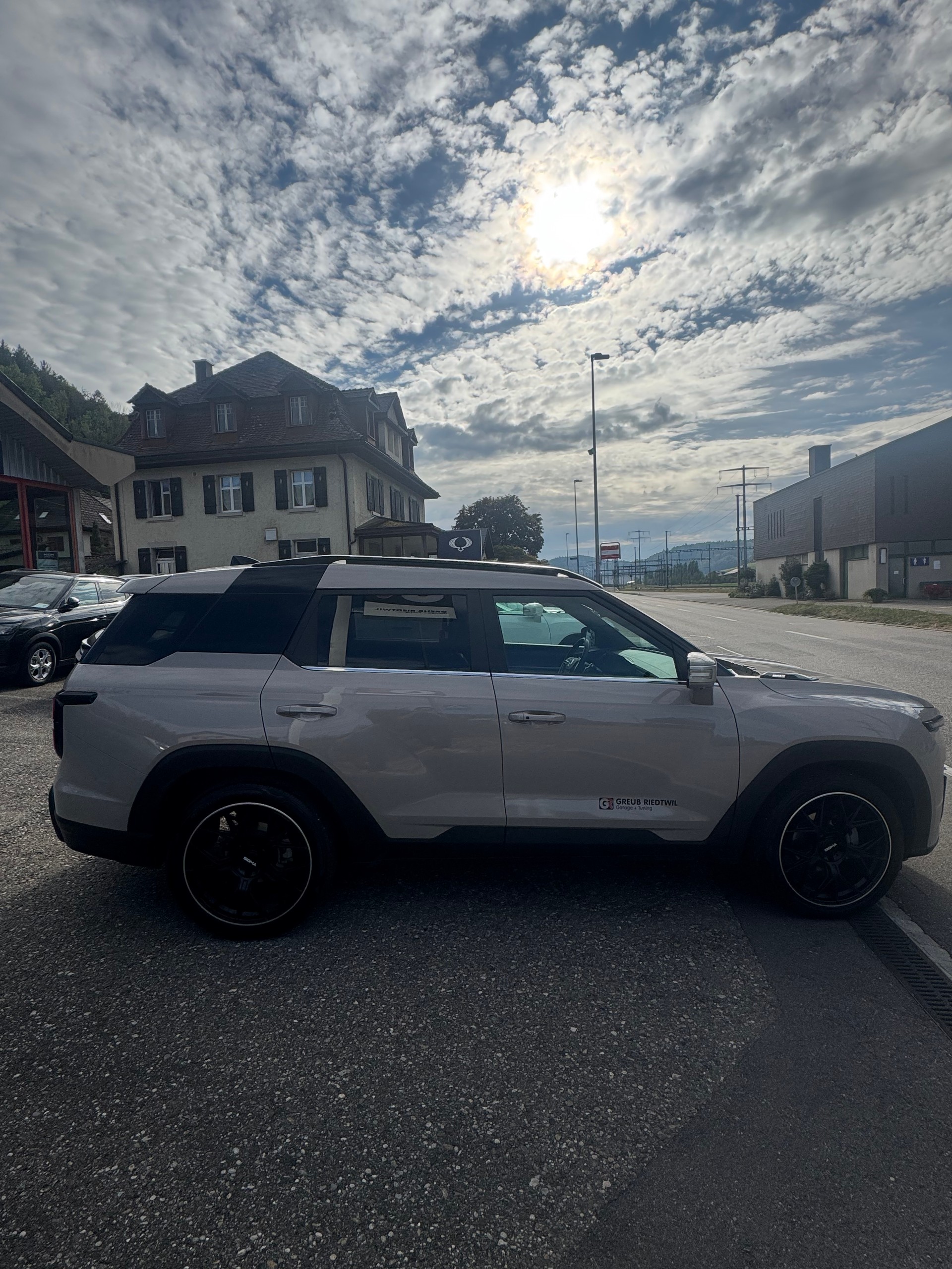 KGM-SsangYong Torres EVX 73 kWh Titanium-image-5