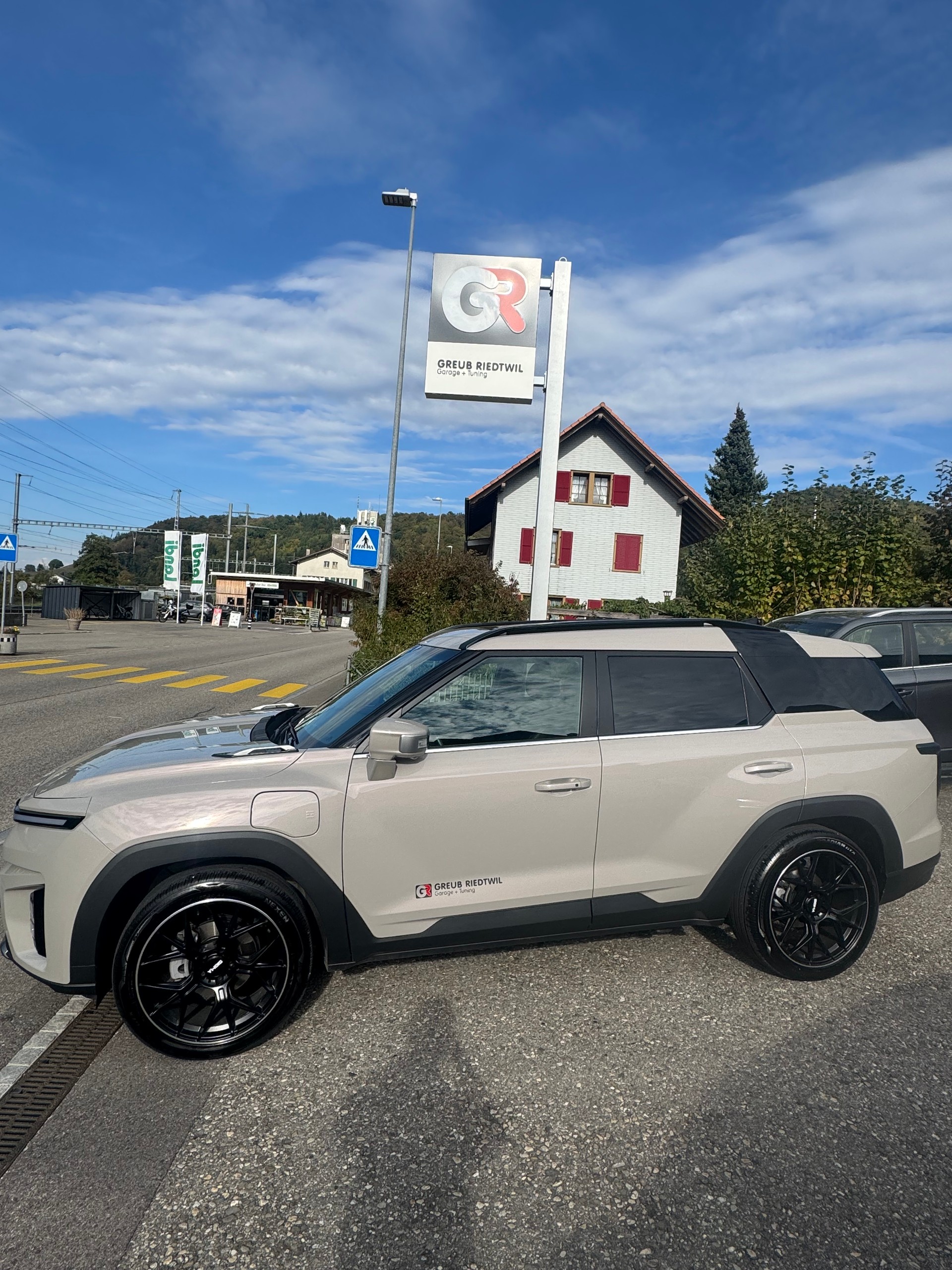 KGM-SsangYong Torres EVX 73 kWh Titanium-showroom-element-1