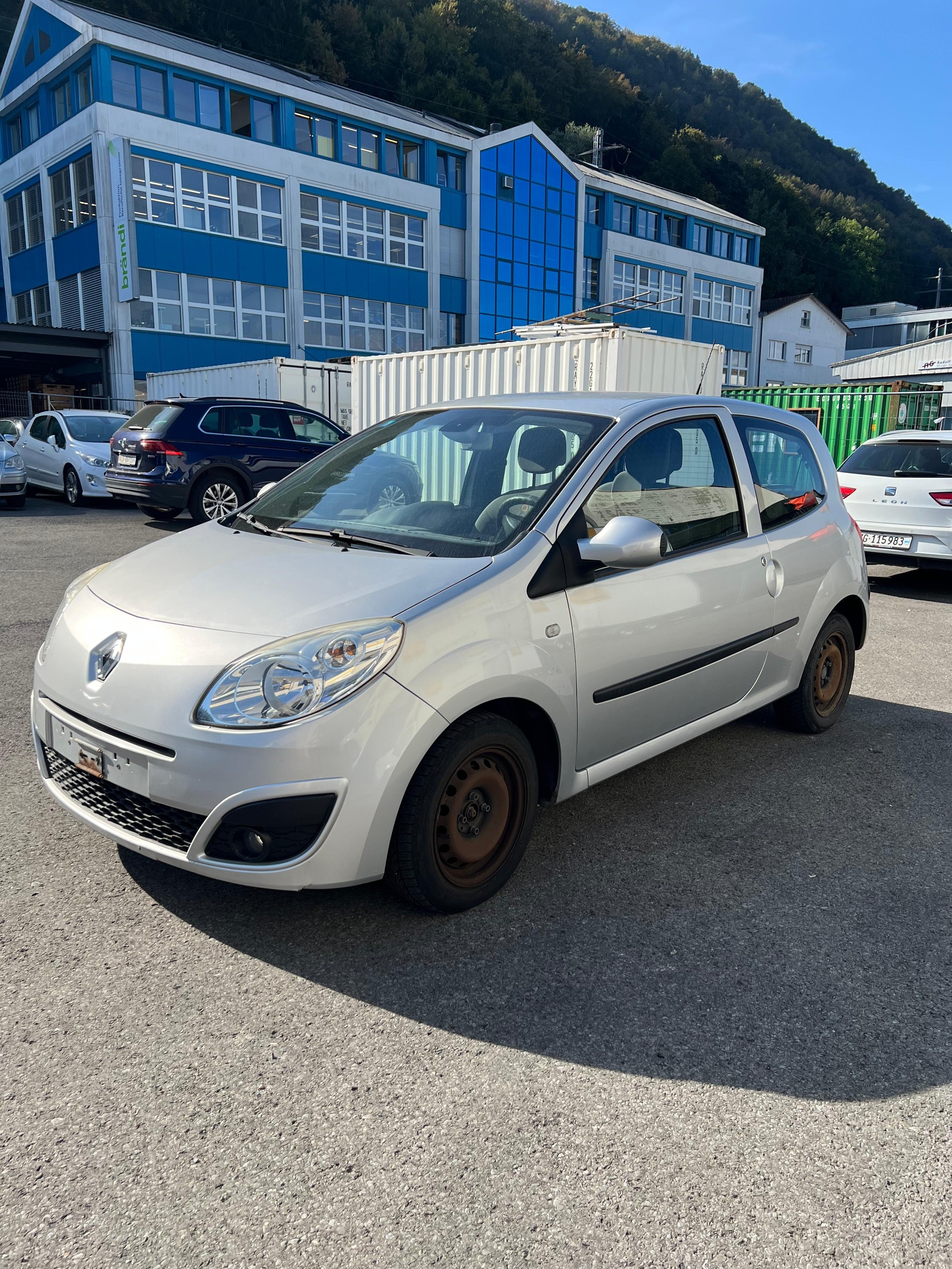 RENAULT Twingo 1.2 Authentique-image-1