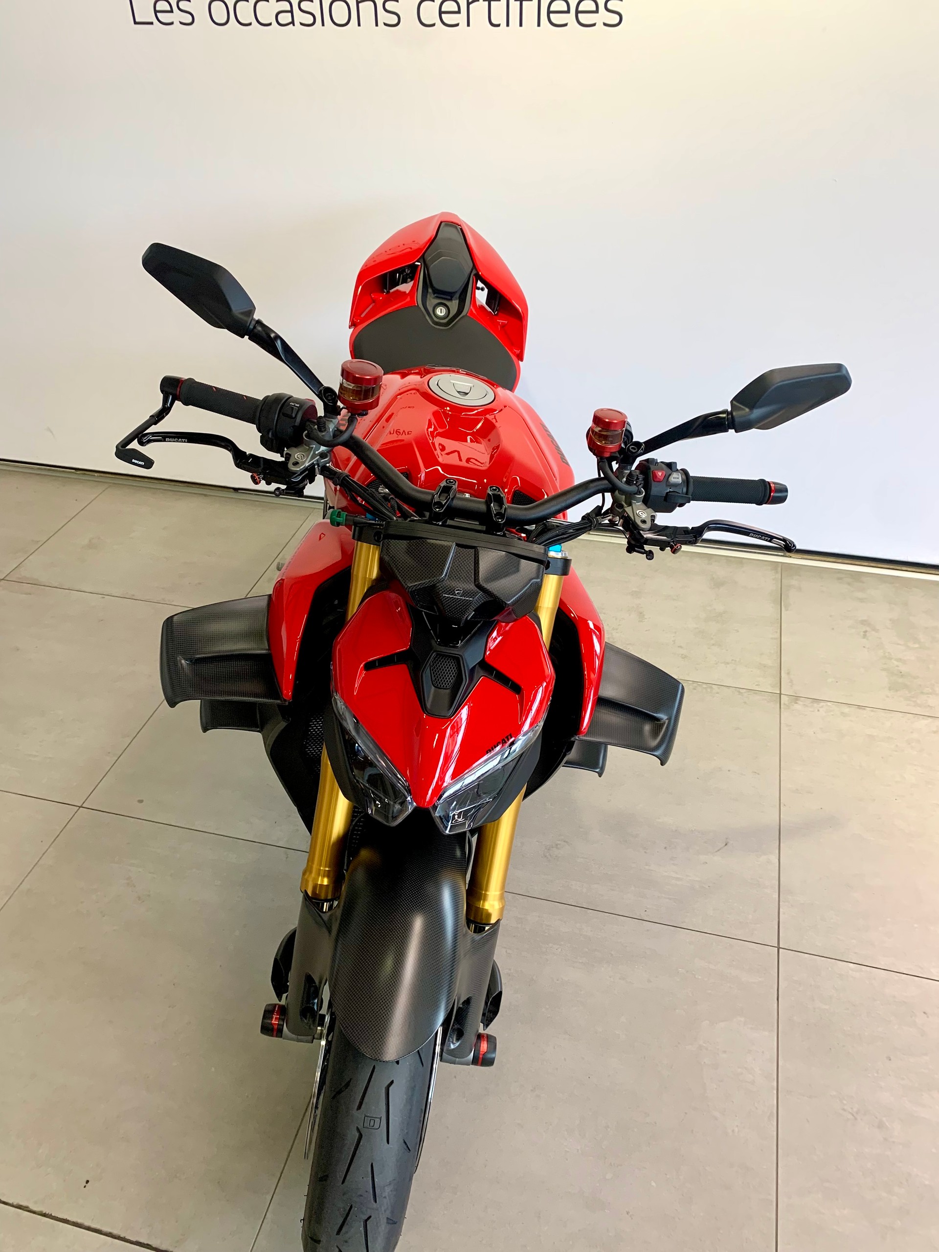 DUCATI Streetfighter V4 S-image-3